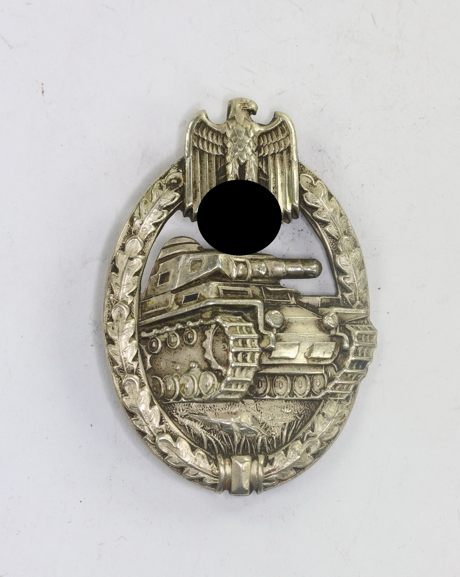Panzerkampfabzeichen in Silber, C.E. Juncker, Neusilber, Porsche Variante – Bild 1