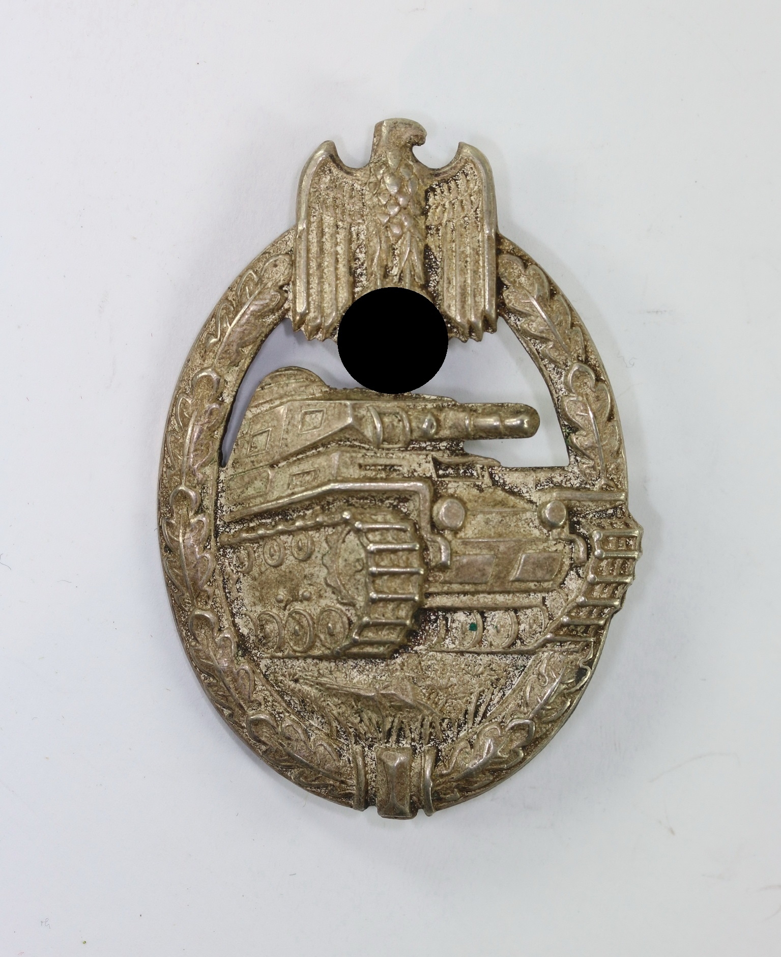 panzerkampfabzeichen_in_silber_juncker_neusilber_porsche_variante_1__1_2 Panzerkampfabzeichen in Silber, Juncker, Neusilber, "Porsche Variante" – Bild 1