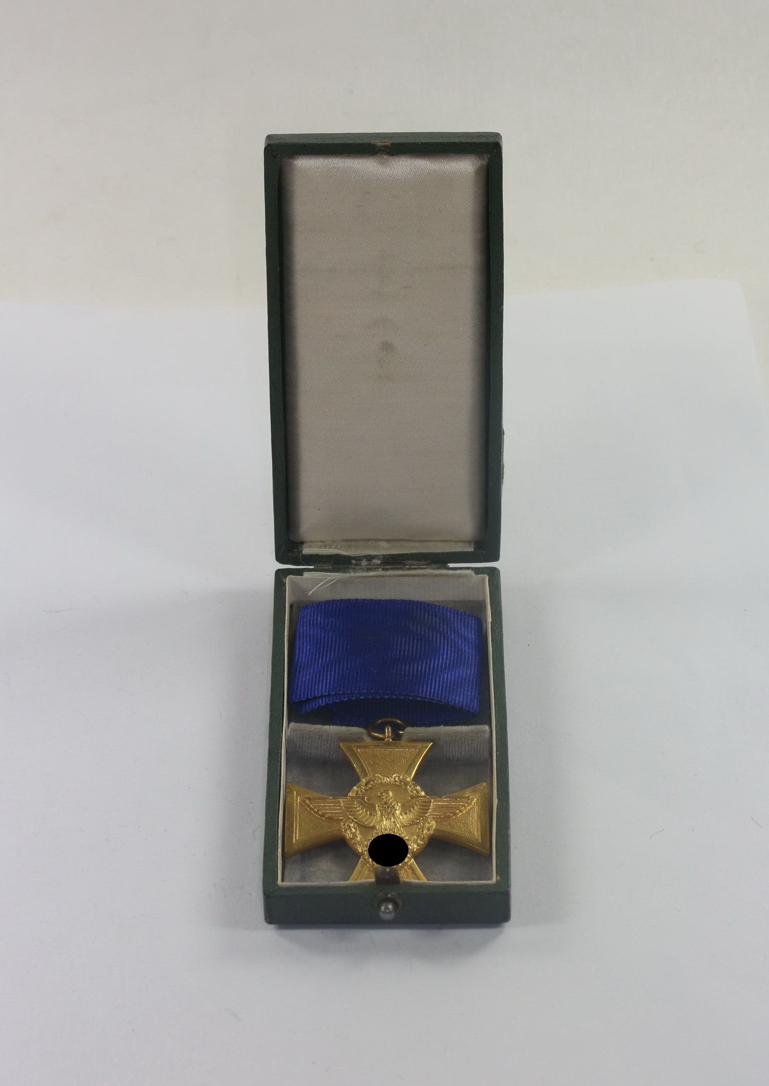 polizei_dienstauszeichnung_in_gold_25_jahre_im_etui_1__3 Polizei Dienstauszeichnung in Gold (25 Jahre), im Etui – Bild 1