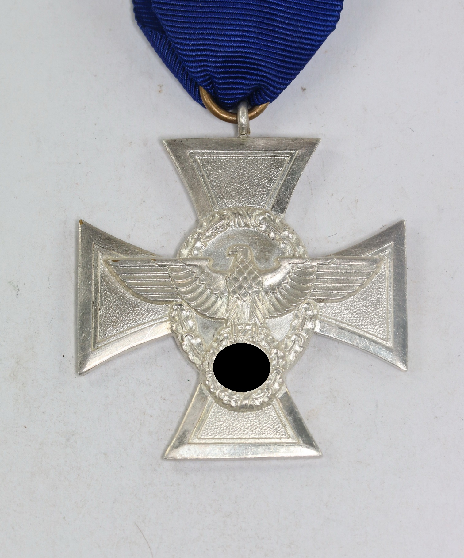 polizei_dienstauszeichnung_in_silber_18_jahre_f_r_treue_dienste_in_der_polizei_1__1 Polizei Dienstauszeichnung in Silber (18 Jahre) Für Treue Dienste in der Polizei – Bild 1