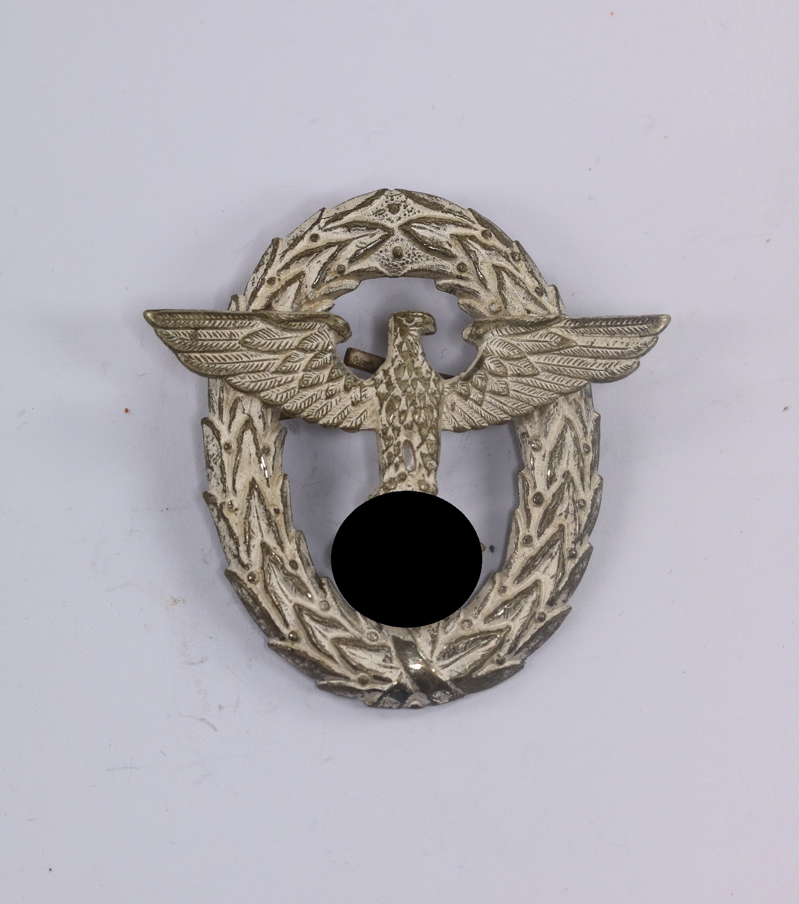 polizei_schirmm_tzenadler_f_r_mannschaften_1 Polizei, Schirmmützenadler für Mannschaften (1. Modell) – Bild 1