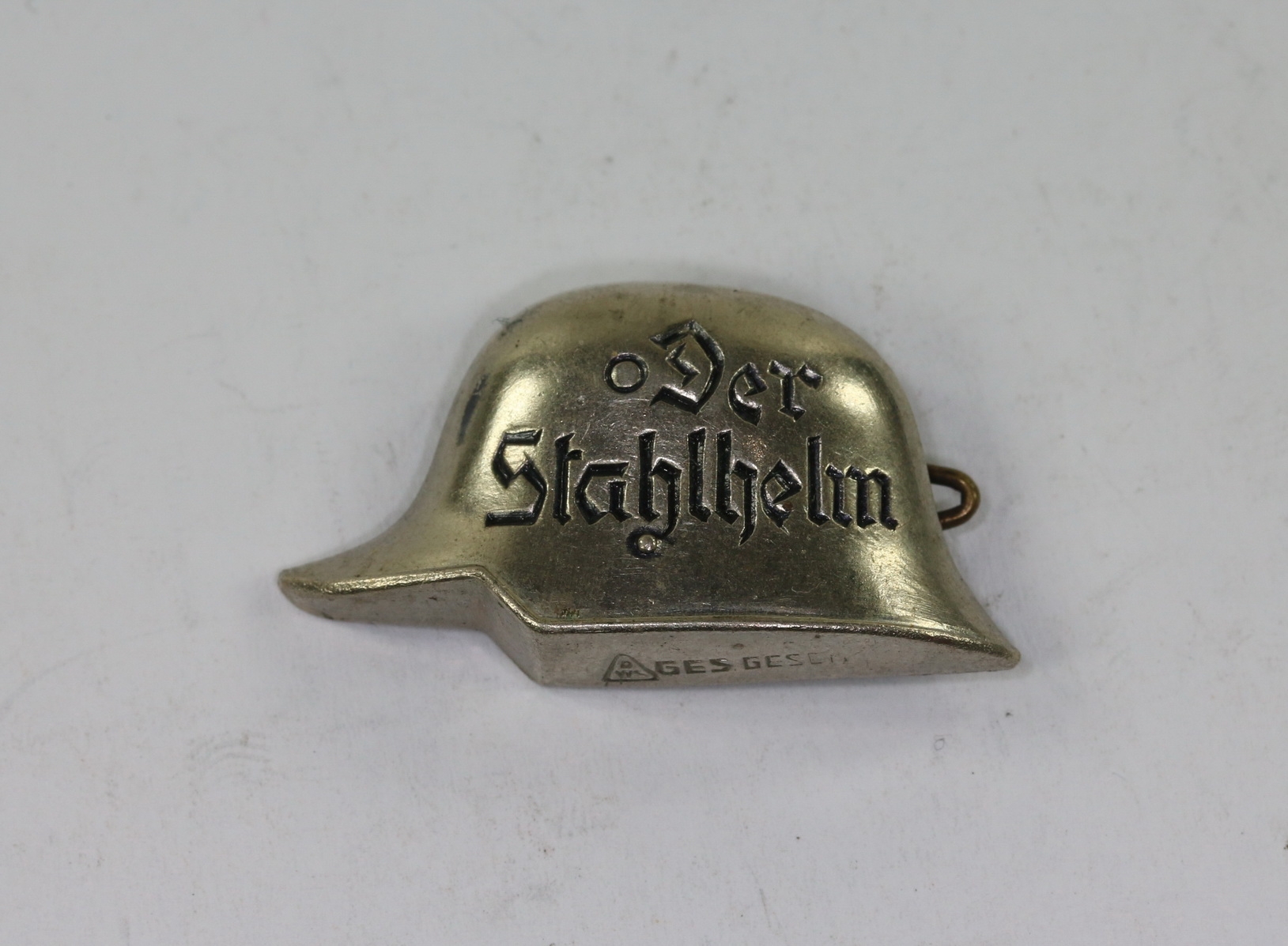 stahlhelmbund_zivilabzeichen_hersteller_w Stahlhelmbund, Zivilabzeichen, Hst. W.D. – Bild 1