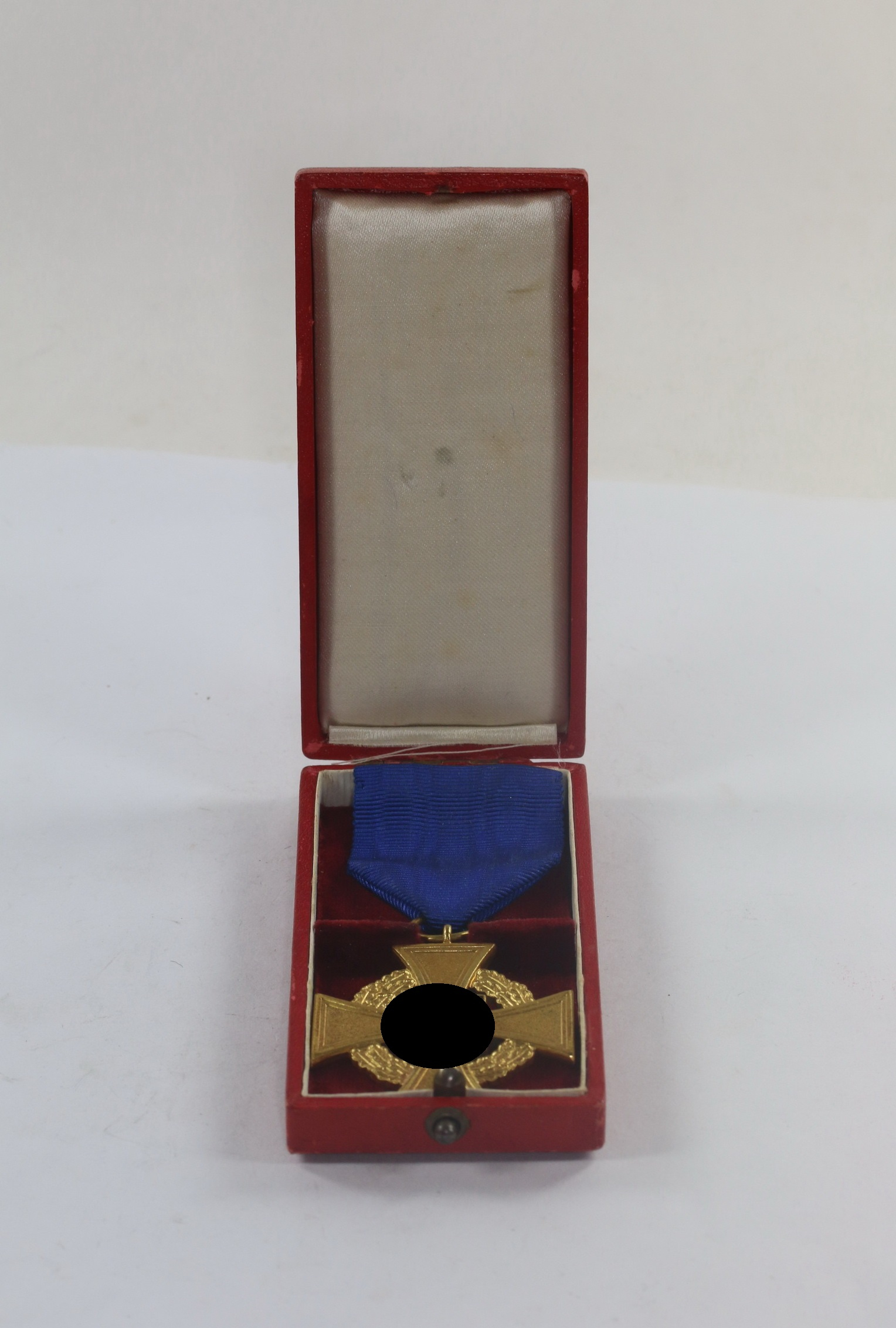 treudienstehrenzeichen_in_gold_40_jahre_im_etui_1__2_9 Treudienstehrenzeichen in Gold (40 Jahre), im Etui – Bild 1