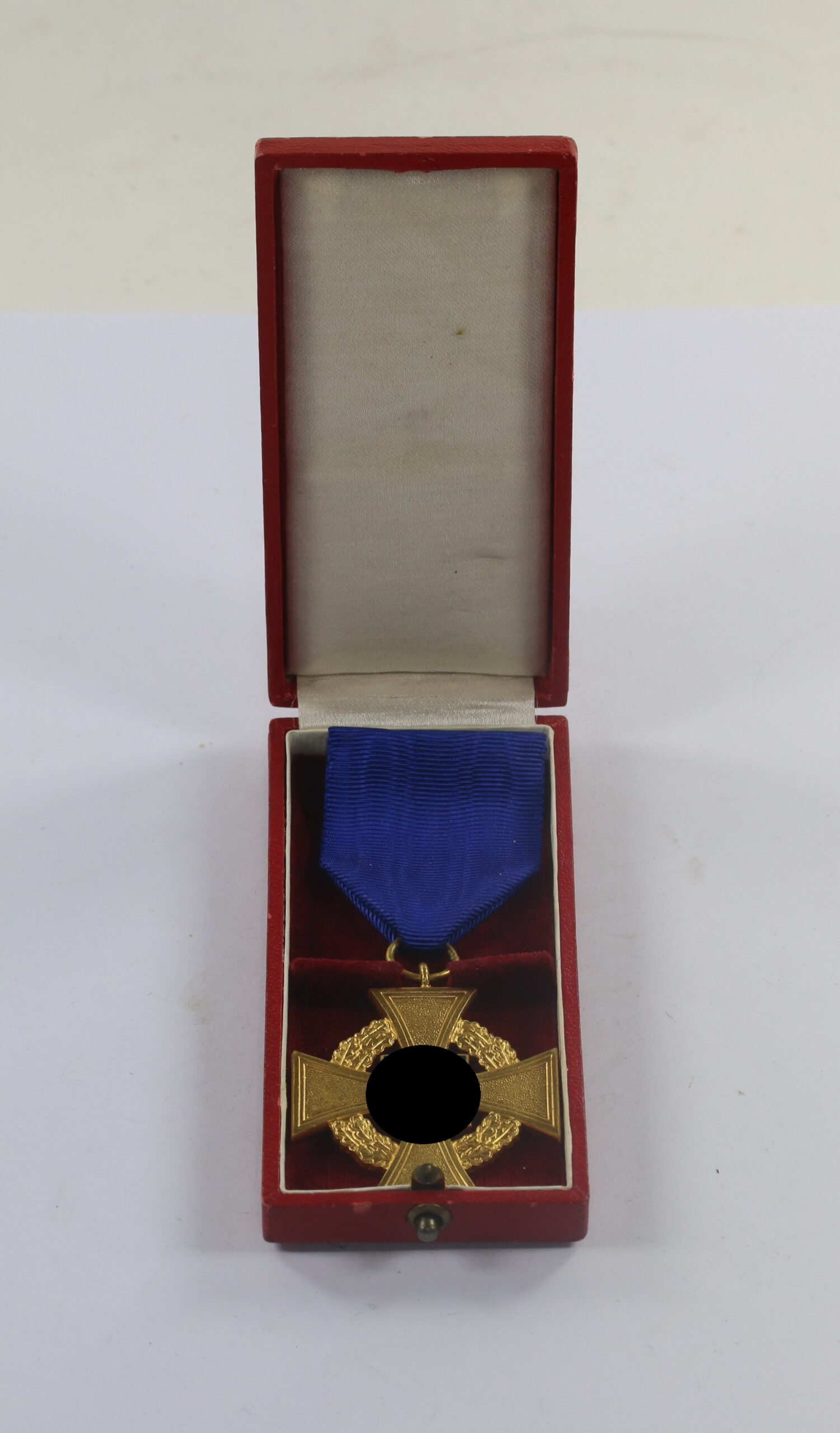 treudienstehrenzeichen_in_gold_40_jahre_im_etui_1__3_3 Treudienstehrenzeichen in Gold (40 Jahre), im Etui – Bild 1