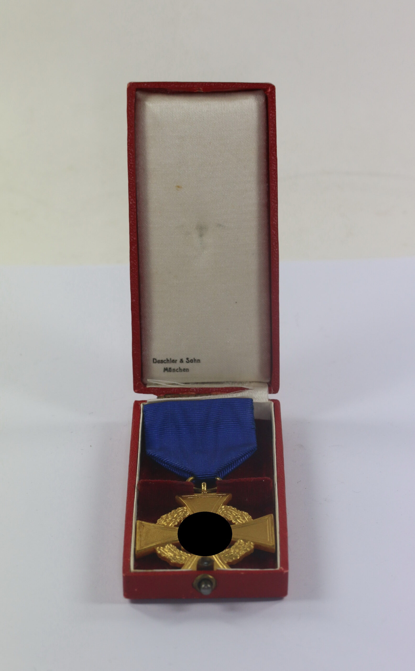 Treudienstehrenzeichen in Gold (40 Jahre), im Etui Deschler & Sohn München 9 – Bild 1