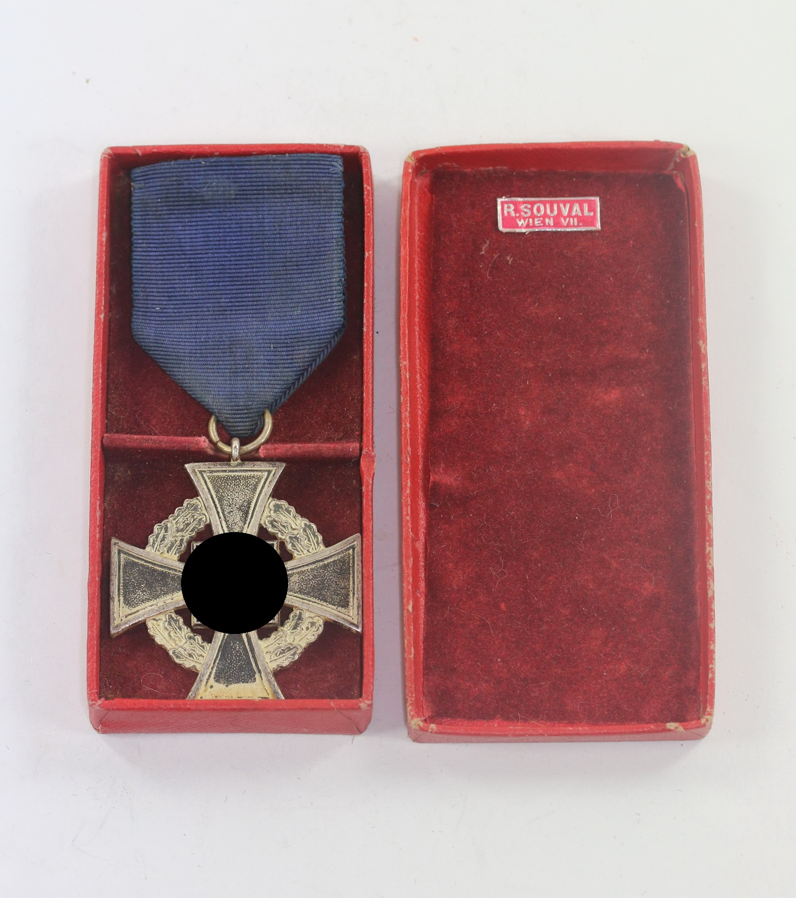 treudienstehrenzeichen_in_silber_25_jahre_im_etui_r Treudienstehrenzeichen in Silber (25 Jahre), im Etui, R. Souval Wien VII. - Für treue Dienste – Bild 1