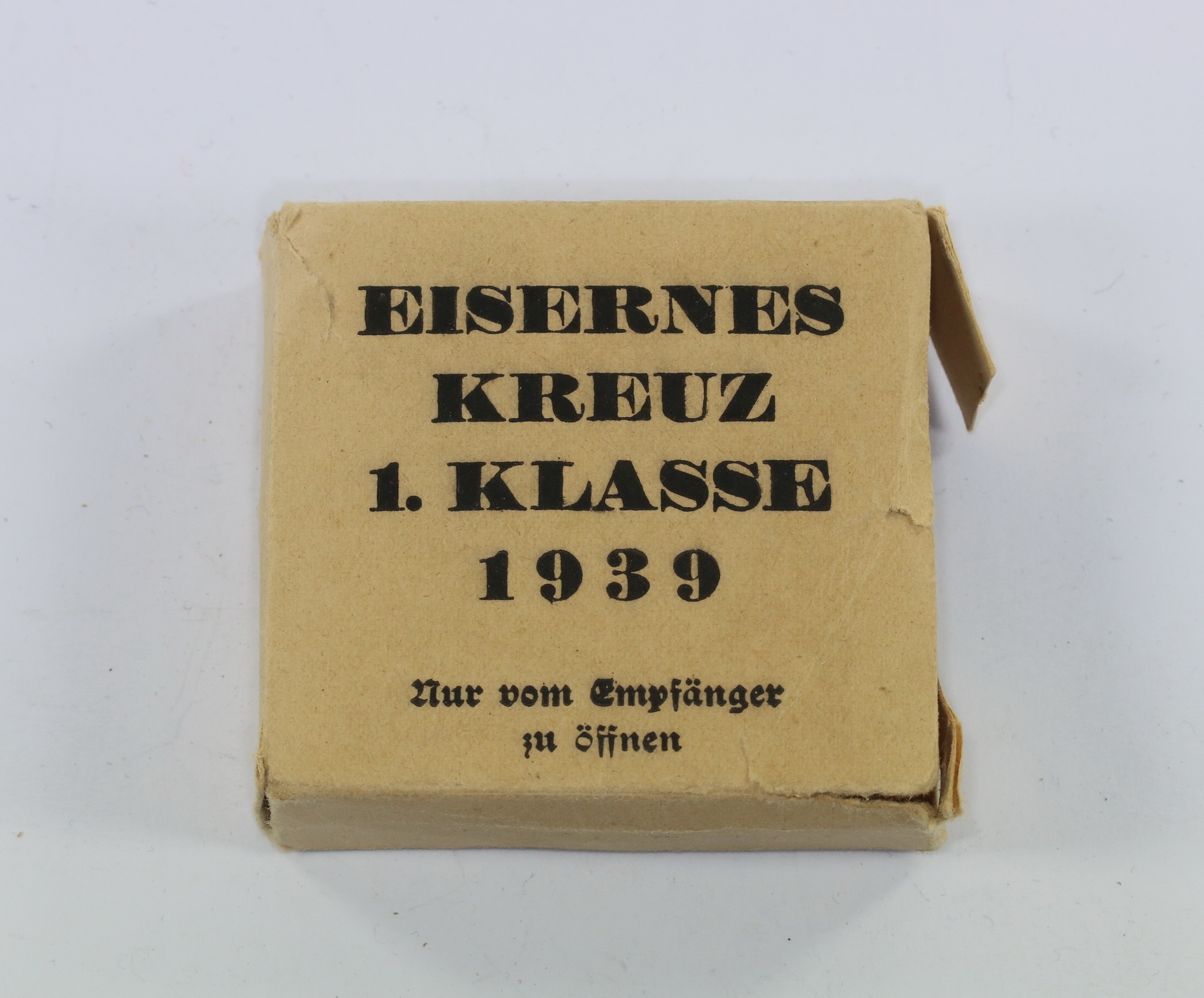 umkarton_eisernes_kreuz_1 Umkarton Eisernes Kreuz 1. Klasse 1939, Wilhelm Deumer – Bild 1