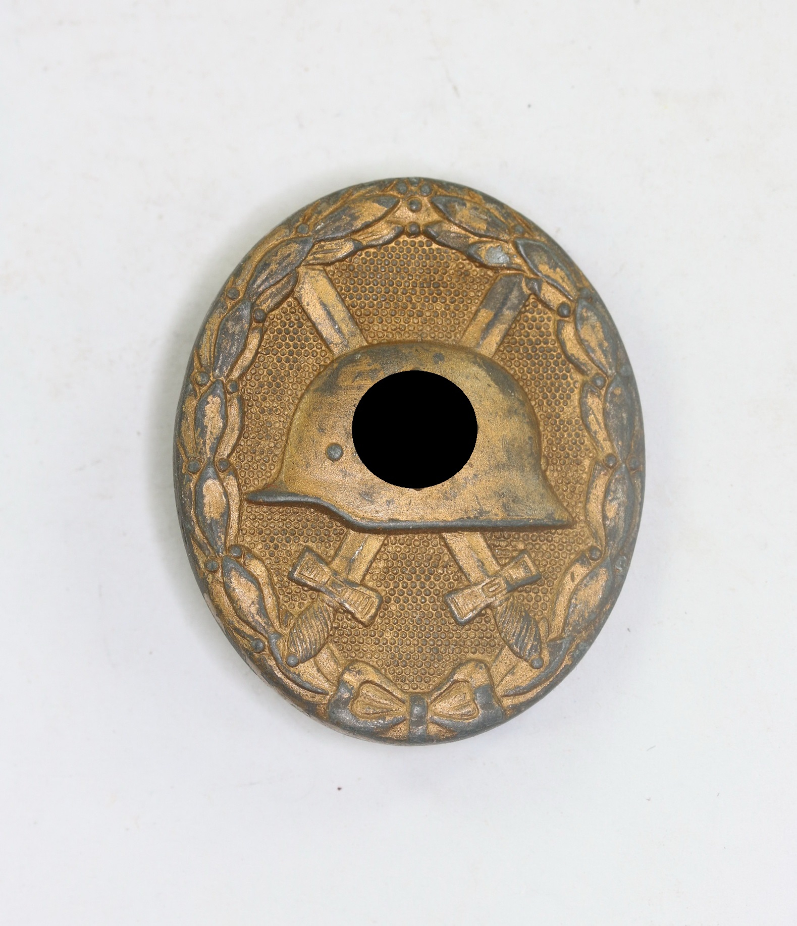 Verwundetenabzeichen in Gold 1939, Hst. 65 (Klein & Quenzer, Oberstein) – Bild 1