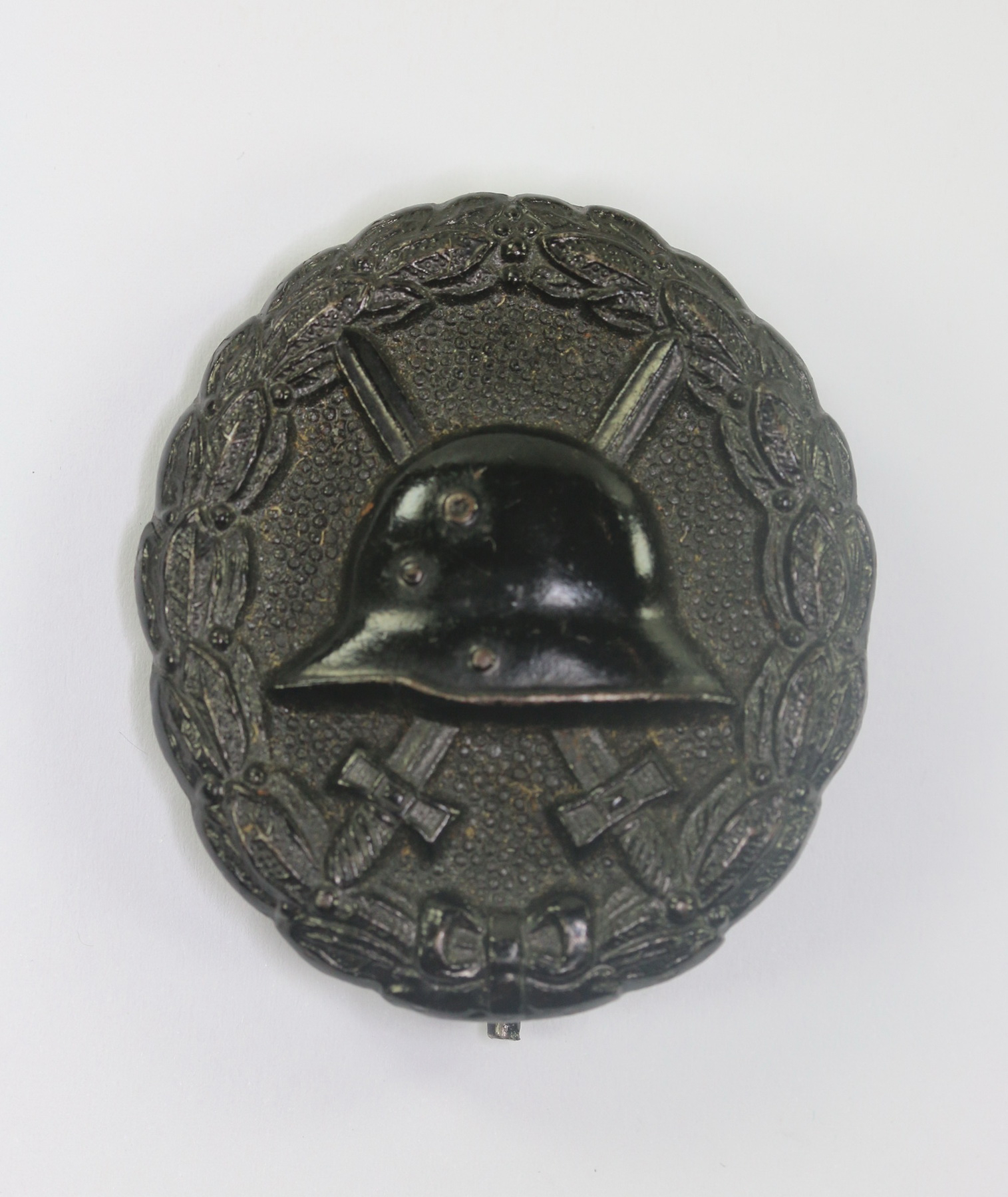verwundetenabzeichen_in_schwarz_1918_eisen_1__17 Verwundetenabzeichen in Schwarz 1918 (Eisen) – Bild 1
