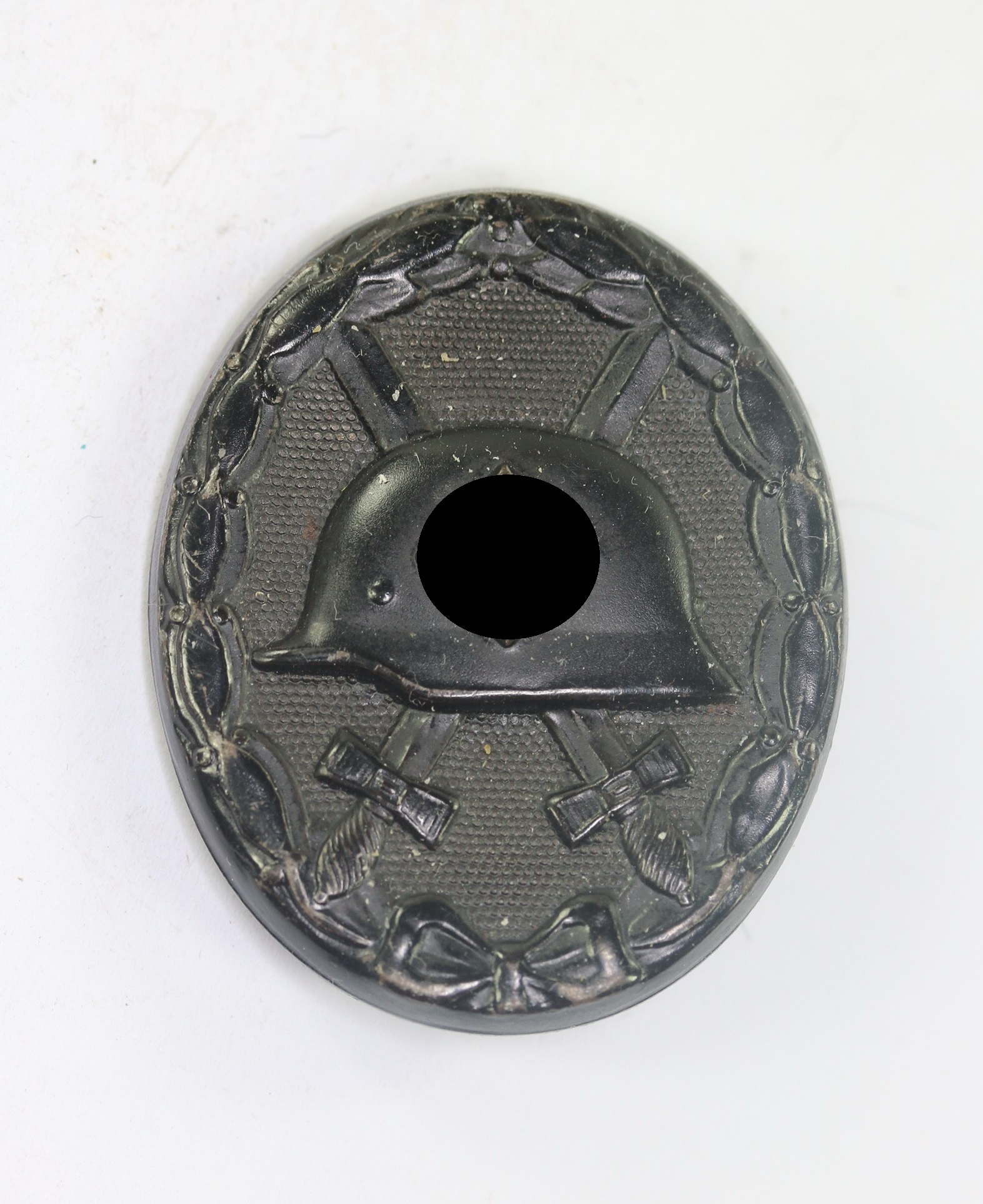 verwundetenabzeichen_in_schwarz_1939_hst Verwundetenabzeichen in Schwarz 1939, Hst. L/11 (Wilhelm Deumer, Lüdenscheid), Eisen – Bild 1