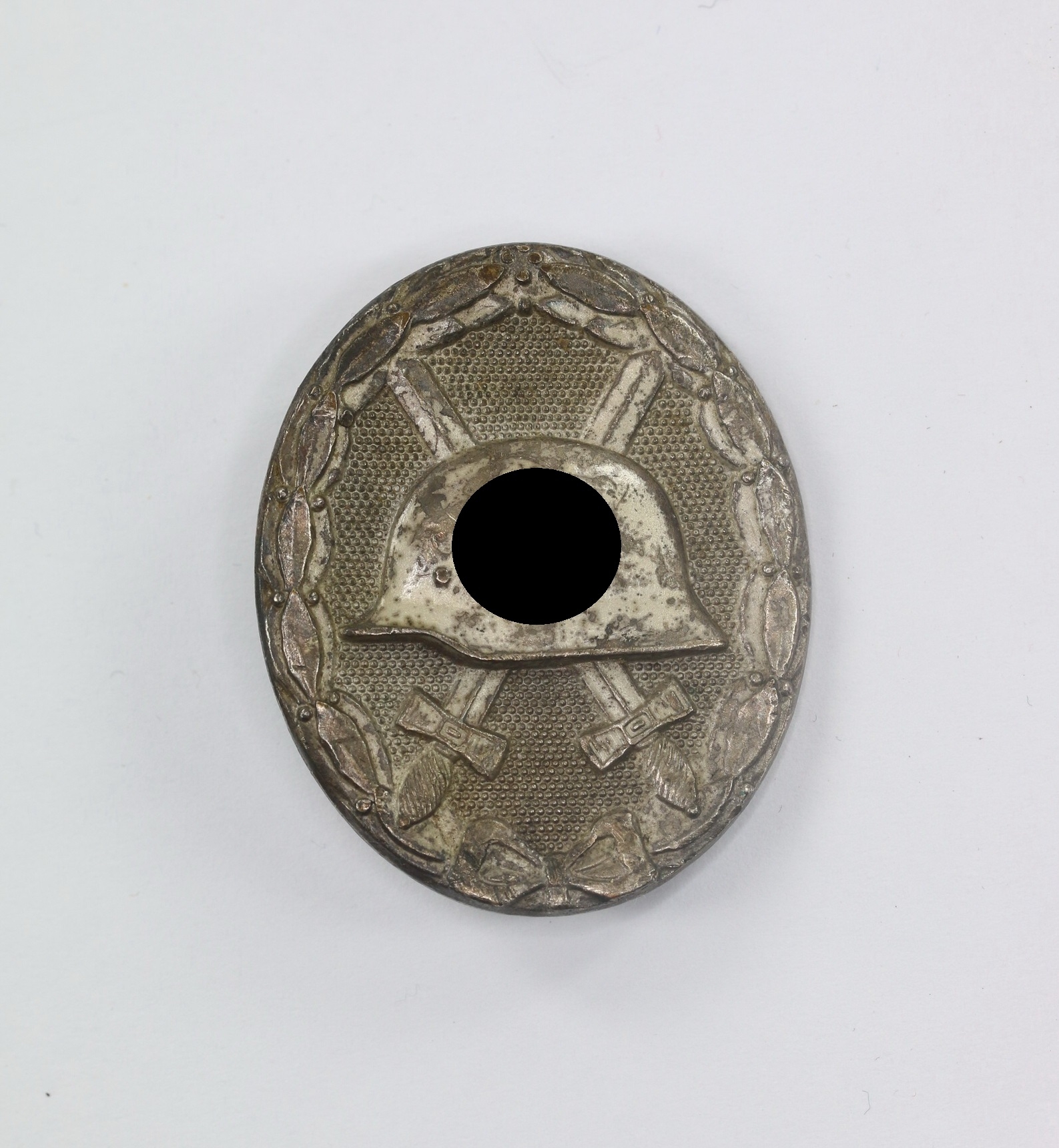 verwundetenabzeichen_in_silber_1939_buntmetall_1__1 Verwundetenabzeichen in Silber 1939, Buntmetall – Bild 1