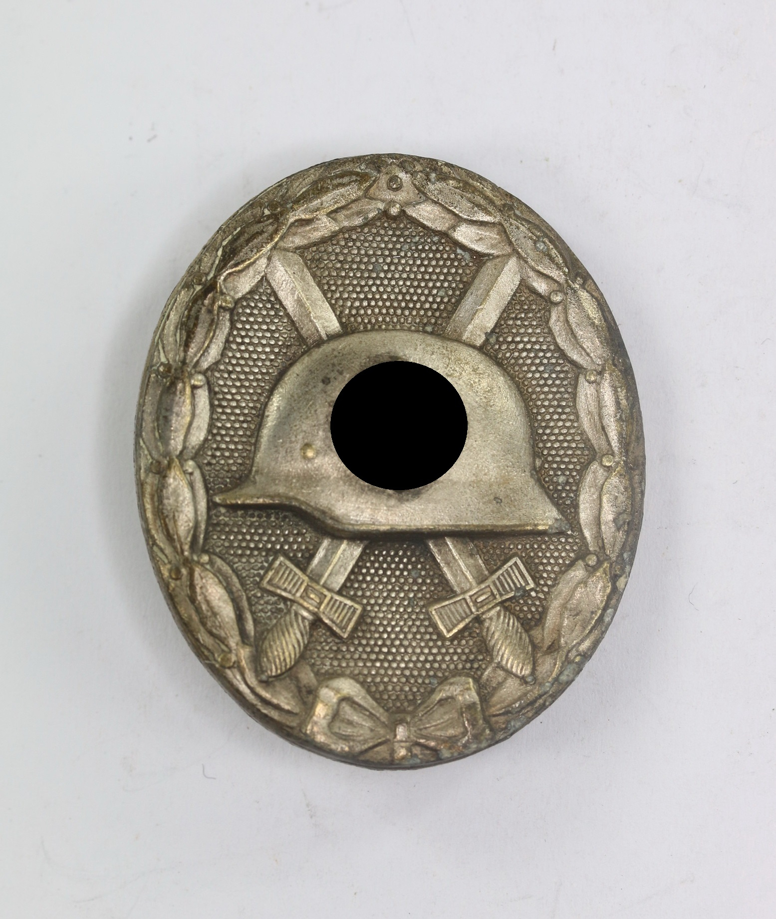 Verwundetenabzeichen in Silber 1939, Hst. L/13 (Paul Meybauer, Berlin) – Bild 1