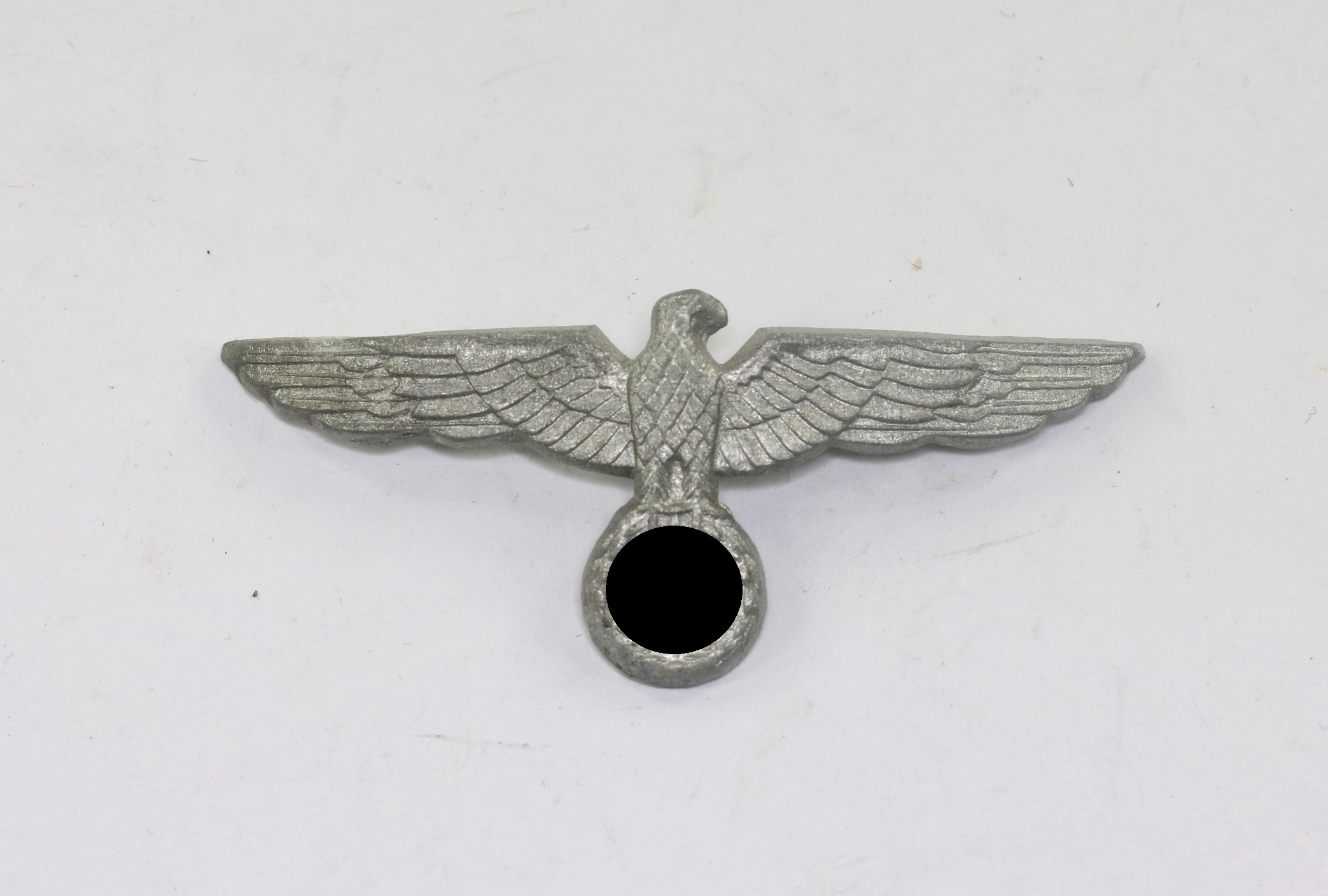  Wehrmacht Heer, Adler für die Schirmmütze – Bild 1