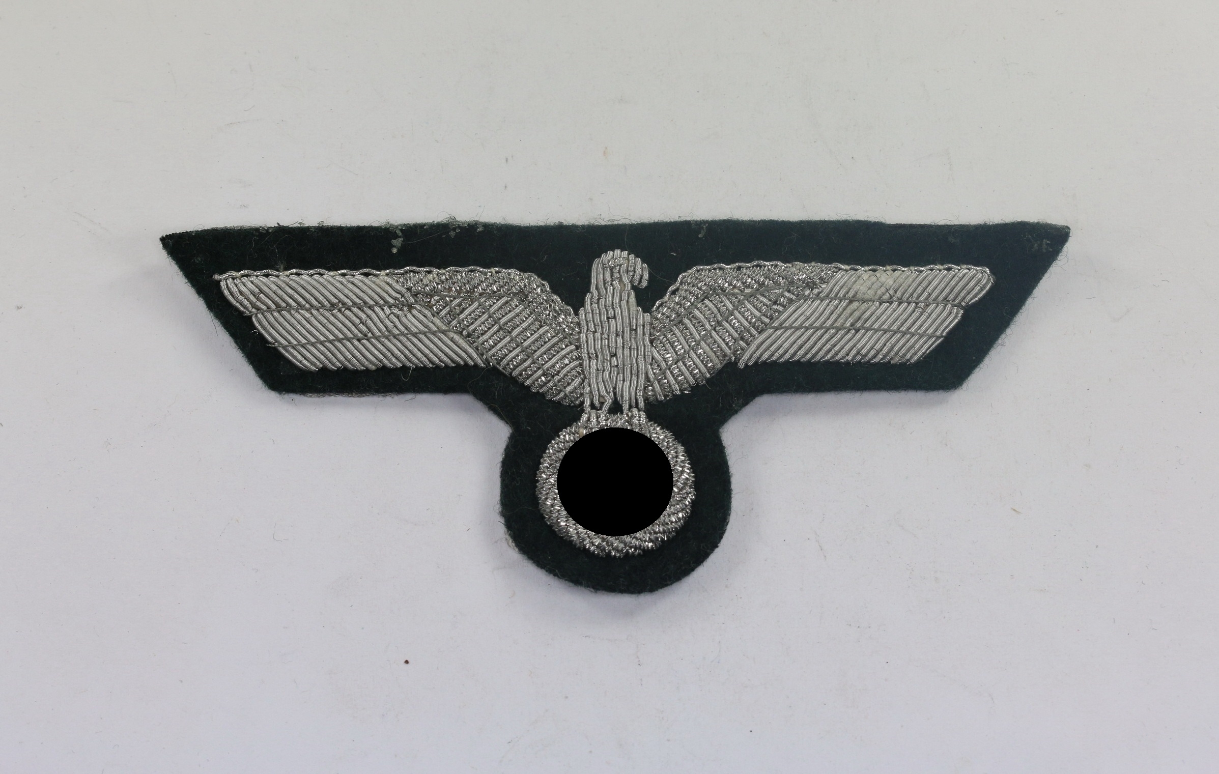 wehrmacht_heer_brustadler_f_r_offiziere_handgestickt_1__1_4 Wehrmacht Heer, Brustadler für Offiziere (handgestickt) – Bild 1