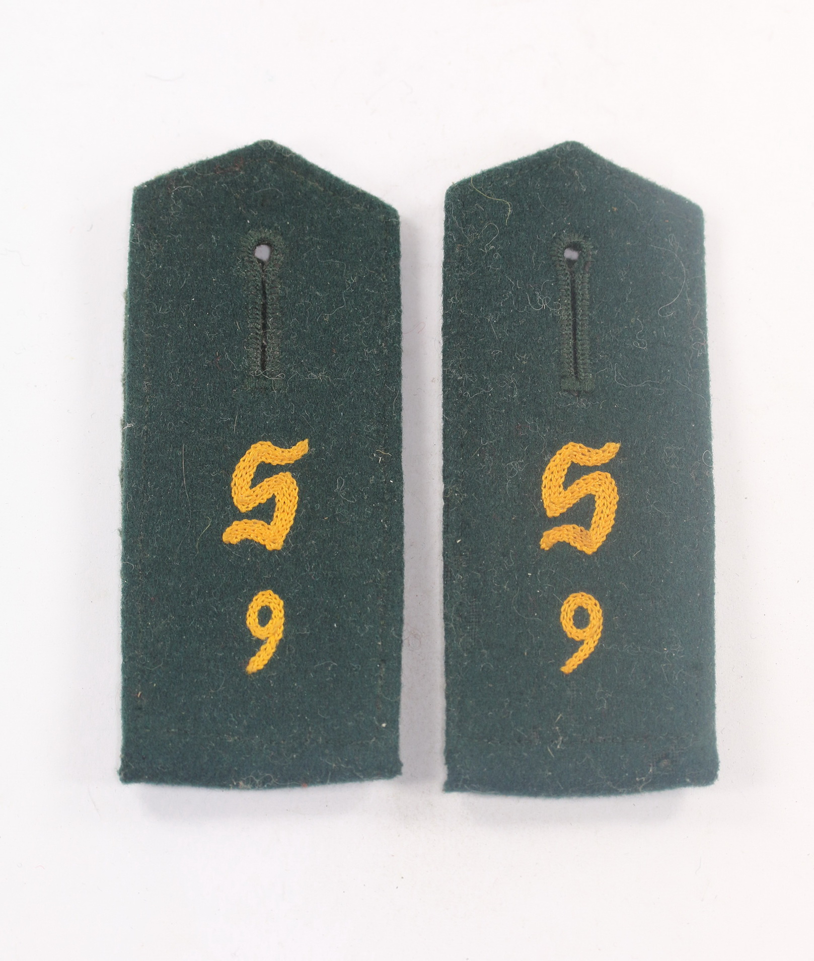 Wehrmacht Heer, Paar frühe Schulterklappen Schützenregiment 9, Aufkllärungsabteilung, Mannschaften – Bild 1