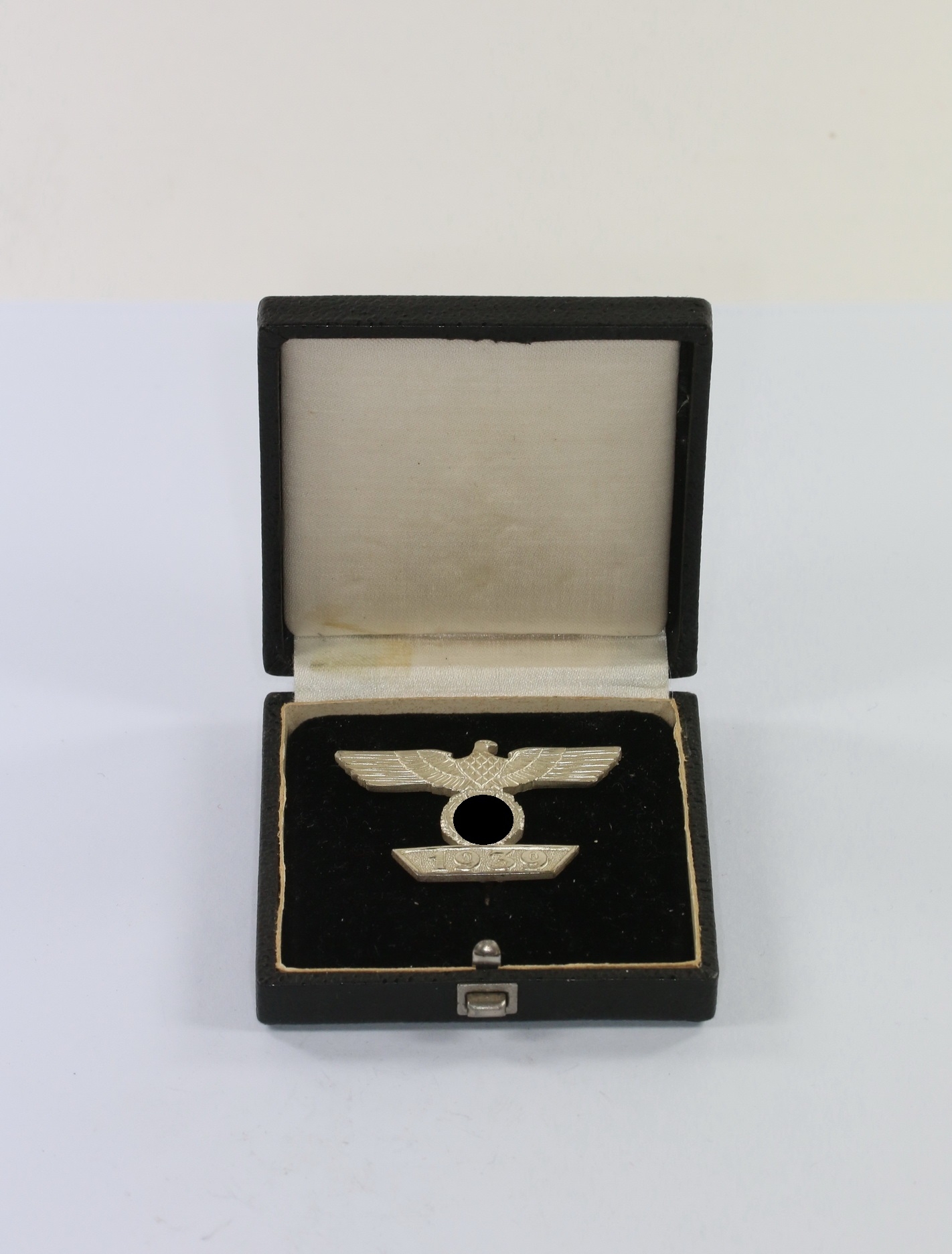 widerholungsspange_1939_1 Widerholungsspange 1939, 1. Klasse, Hst. L/17, im Etui – Bild 1