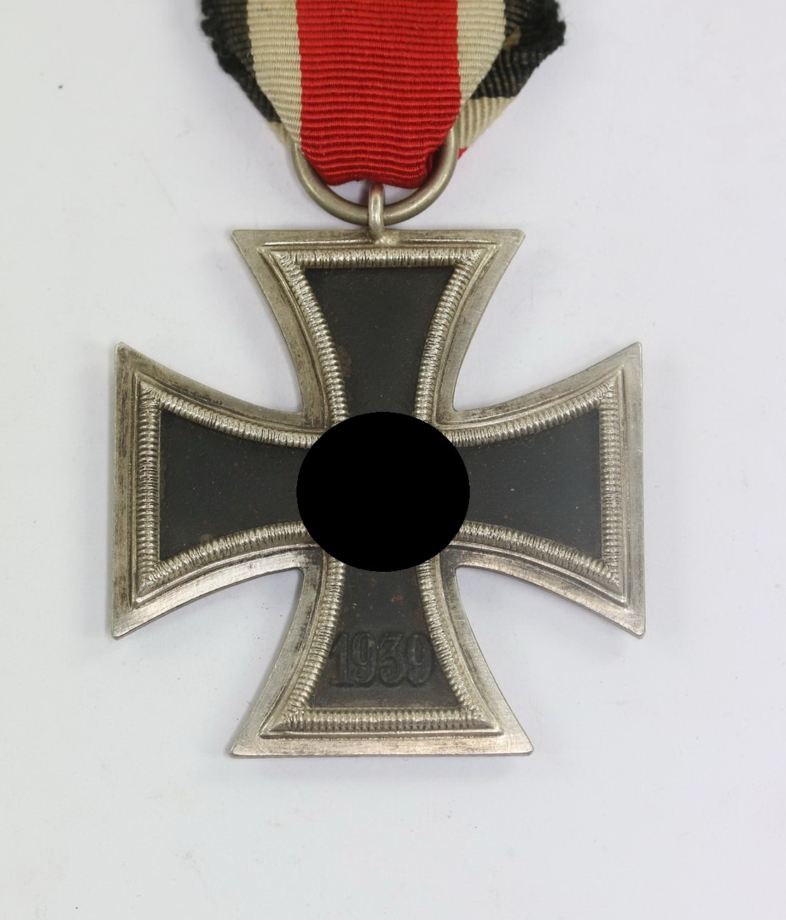 Eisernes Kreuz 1. Klasse 1939, Hst. L15 (1) Eisernes Kreuz 2. Klasse 1939, ohne Hersteller – Bild 1
