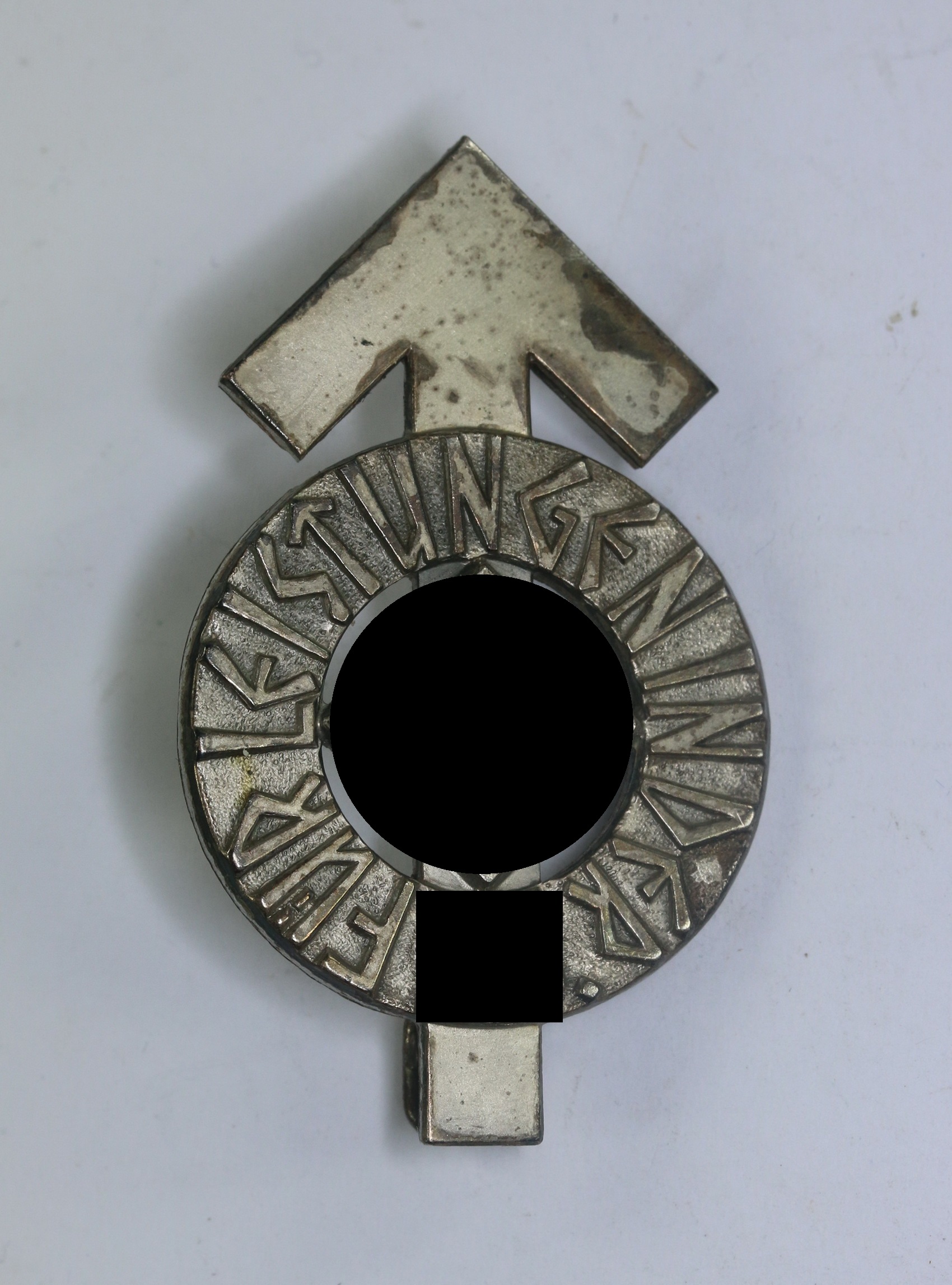 Hitlerjugend (HJ), Leistungsabzeichen in Silber, Hst. RZM M134 (Gustav Brehmer, Markneukirchen) (1) Hitler Youth (HJ), Silver Badge. Maker RZM M1/34 (Gustav Brehmer, Markneukirchen) – Bild 1