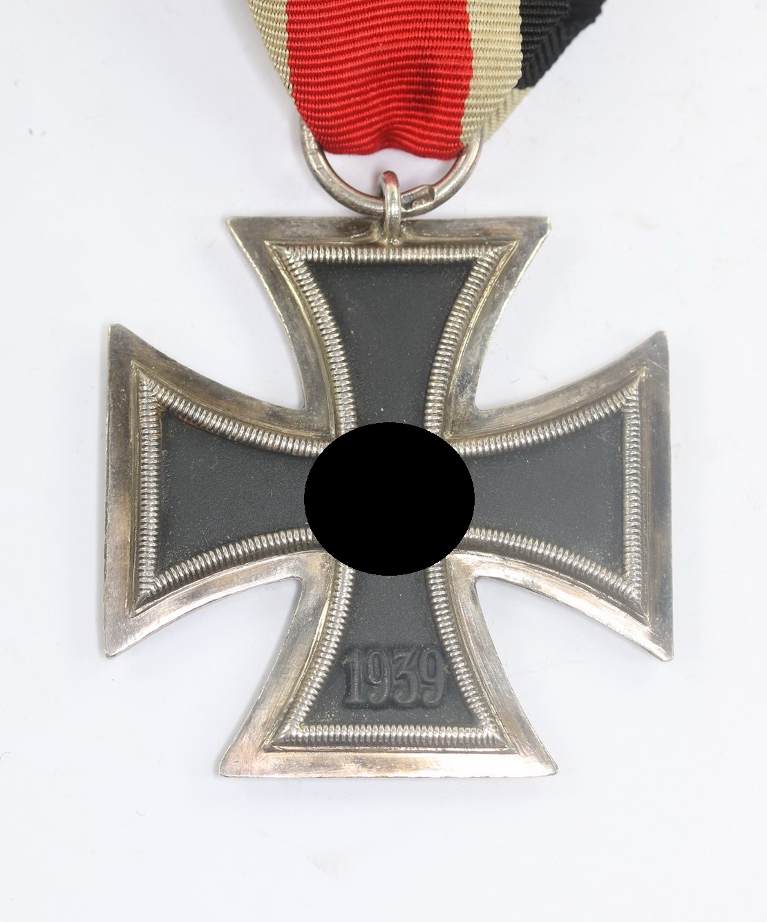 Eisernes Kreuz 2. Klasse 1939, Hst. 19 (E.Ferdinand Wiedmann, Frankfurt, am Main) (1) Eisernes Kreuz 2. Klasse 1939, Hst. 19 (E.Ferdinand Wiedmann, Frankfurt, am Main) – Bild 1