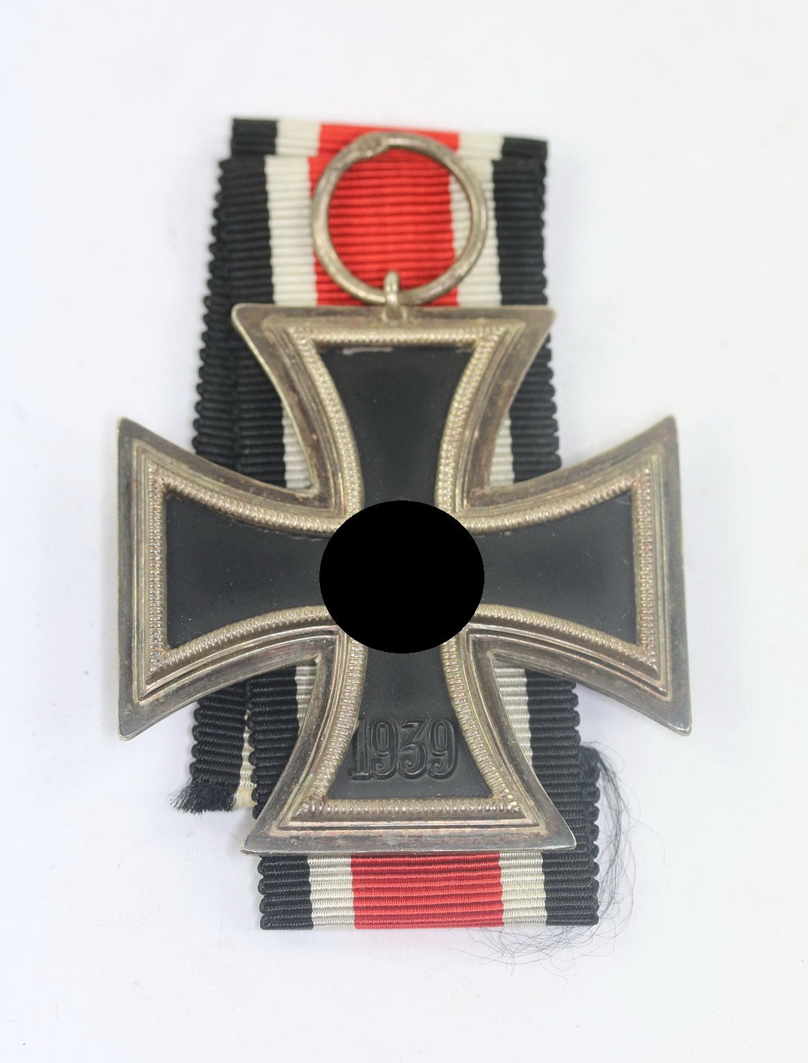 Eisernes Kreuz 2. Klasse 1939, Hst. 75 (Julius Maurer, Oberstein) (1) Eisernes Kreuz 2. Klasse 1939, Hst. 75 (Julius Maurer, Oberstein) – Bild 1