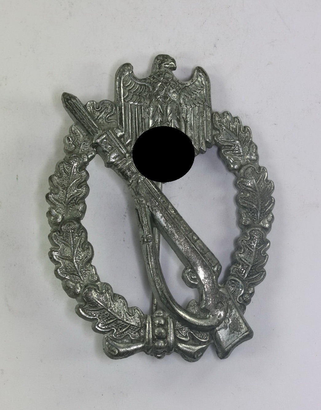 Infanterie-Sturmabzeichen in Silber, Rudolf Karneth, Gablonz (Zink) (1) Infanterie-Sturmabzeichen in Silber, Rudolf Karneth, Gablonz (Zink) – Bild 1