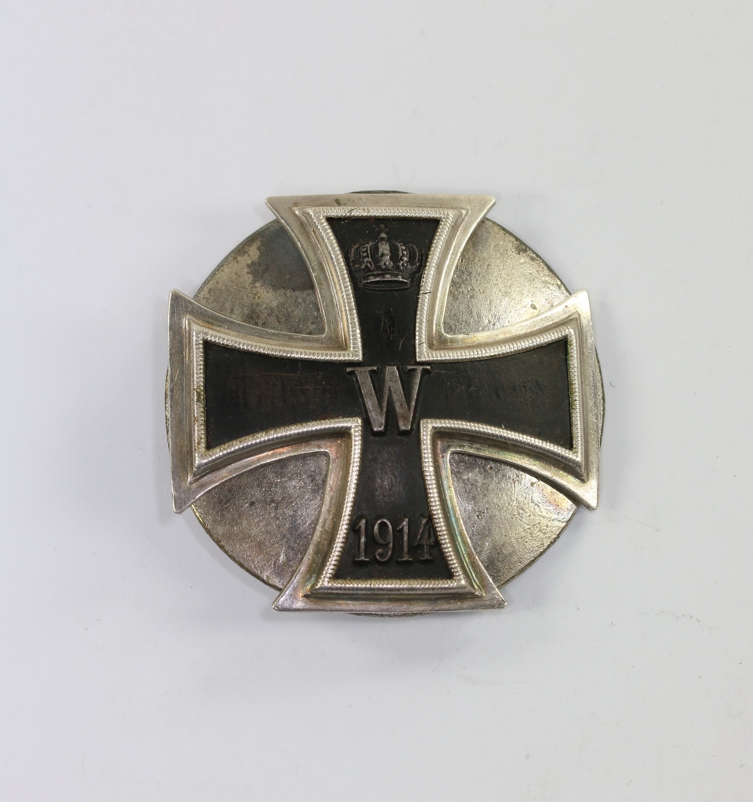 Eisernes Kreuz 1. Klasse 1914, Silber (800), an Scheibe – Bild 1