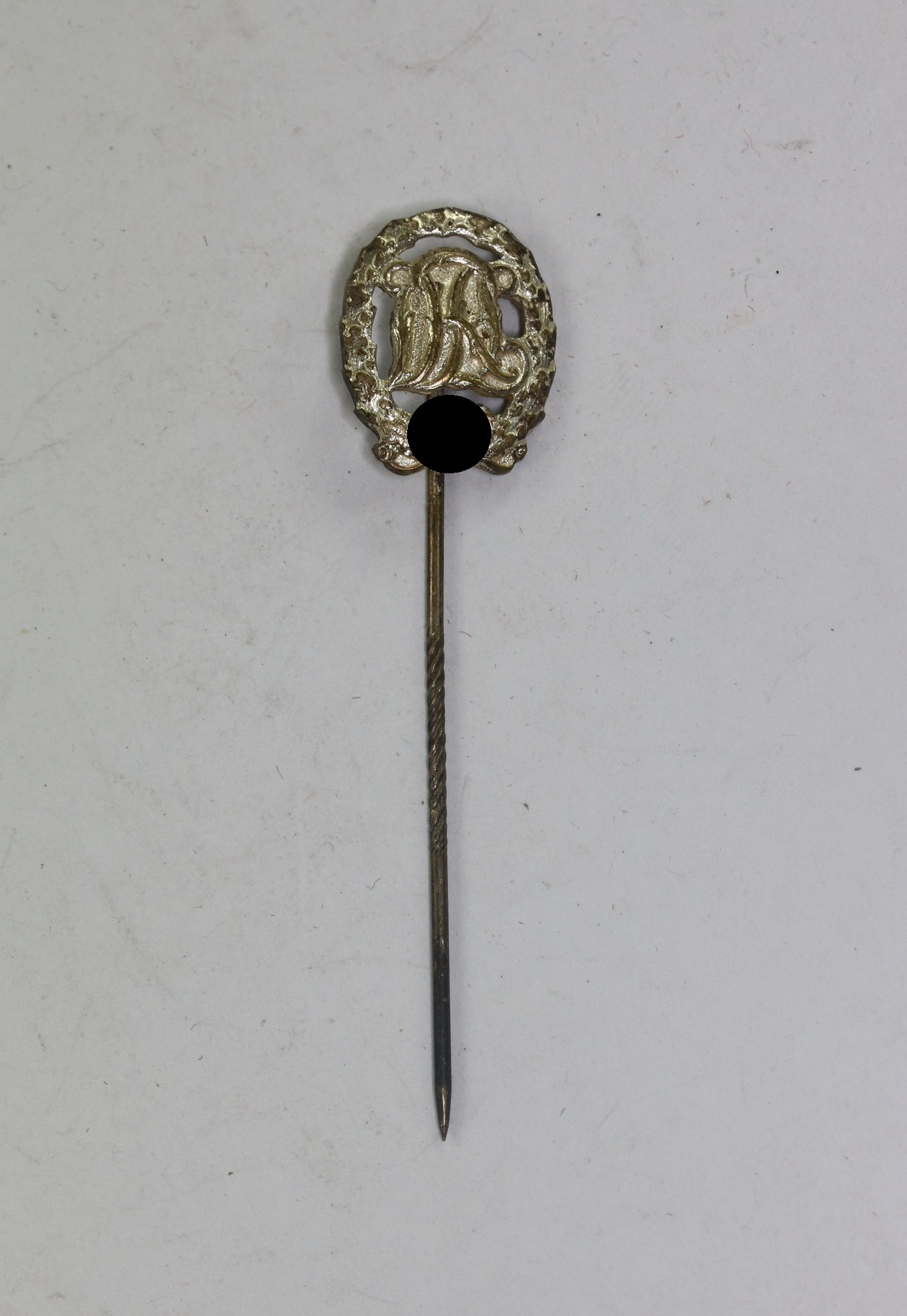 16  MM Miniatur Reichsportabzeichen in Silber, Hst. EKM – Bild 1