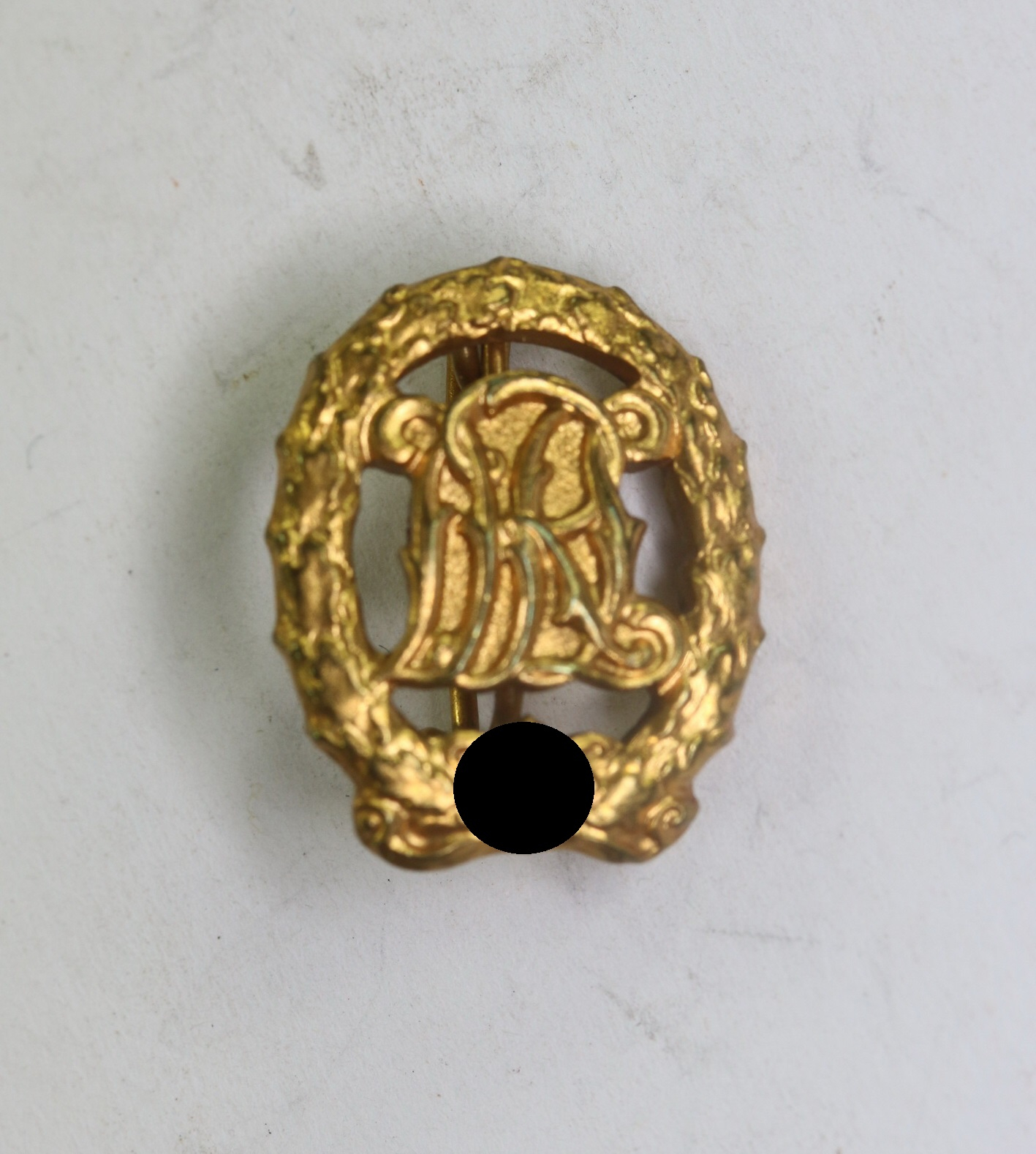 16  MM Miniatur Reichssportabzeichen in Gold, Hst. Wernstein Jena – Bild 1