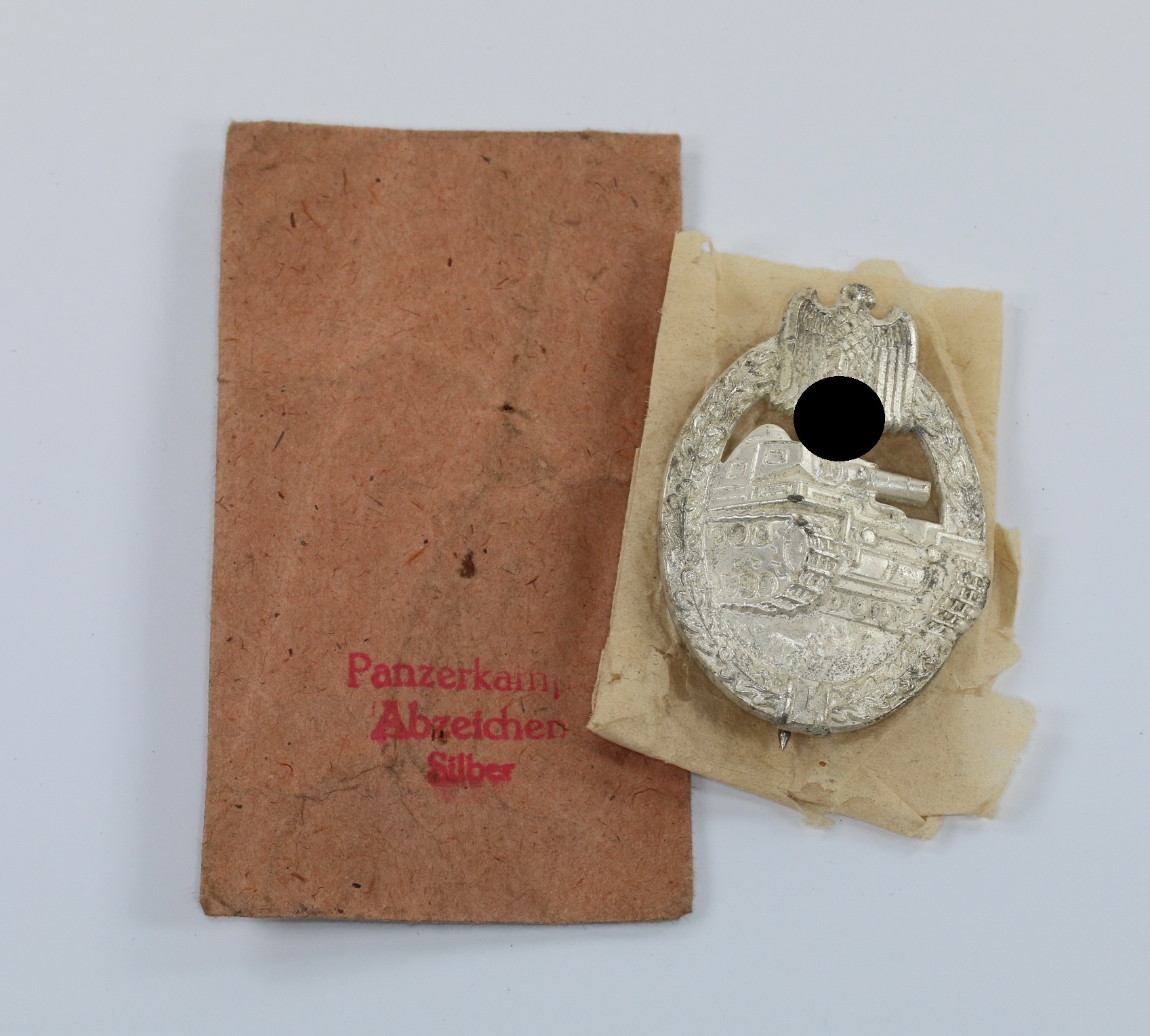 2 Panzerkampfabzeichen in Silber, Hst. R.S., in Verleihungstüte – Bild 1