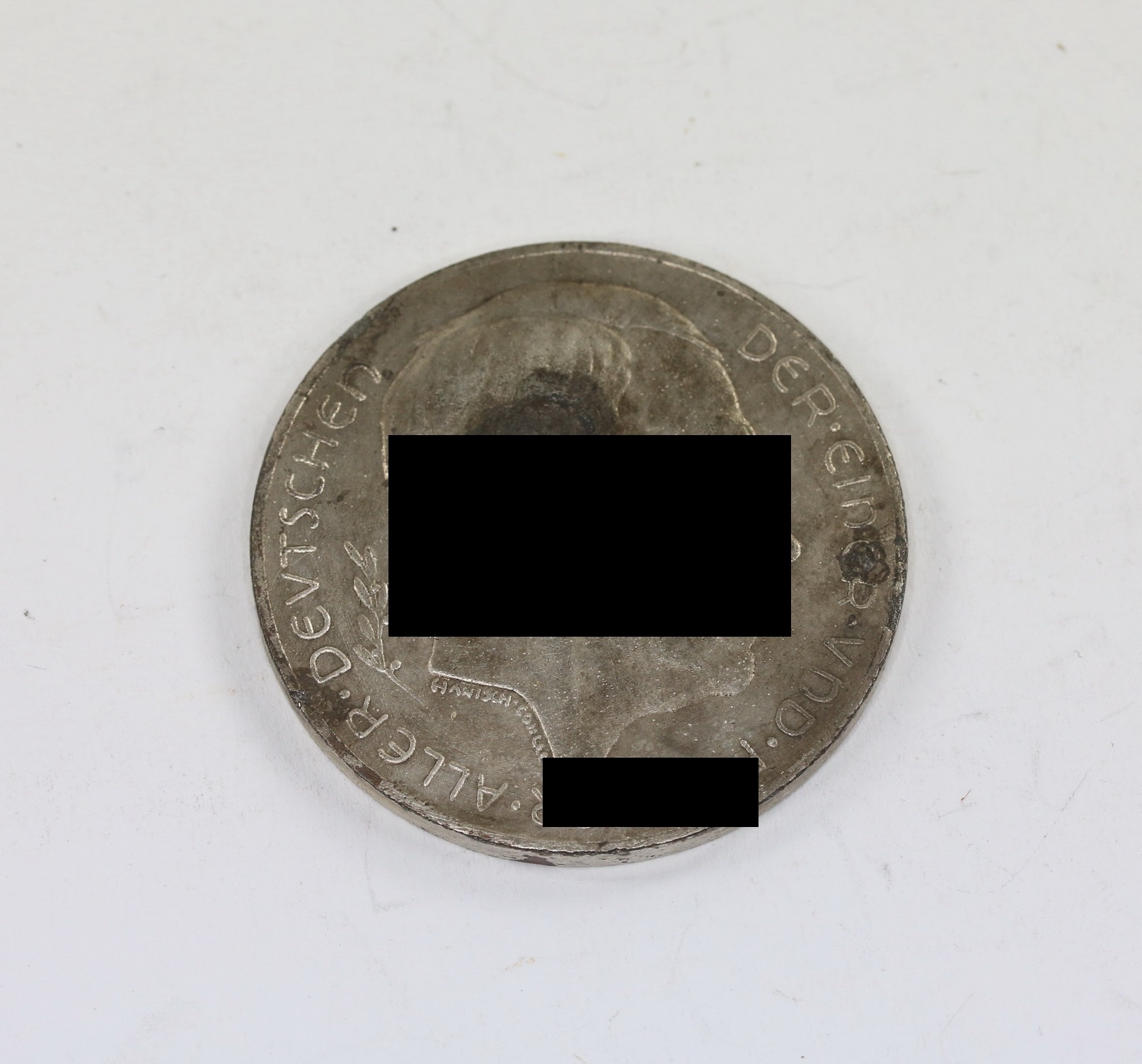 3. Reich, Medaille - Die Ostmark ist Heimgekert - Der Einer und Führer aller Deutschen  – Bild 1