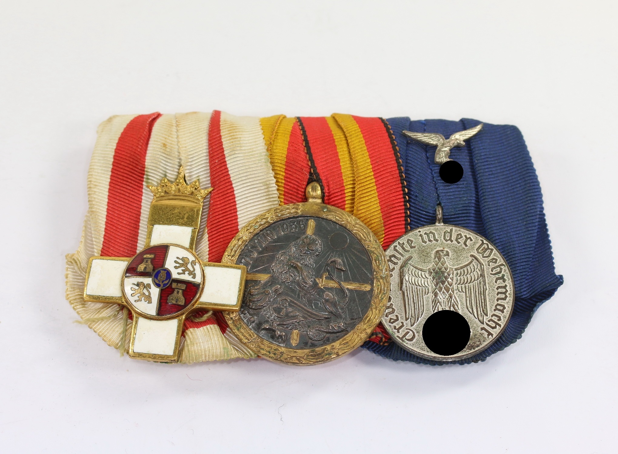 3 Ordensschnalle 3X, Legion Condor – Bild 1