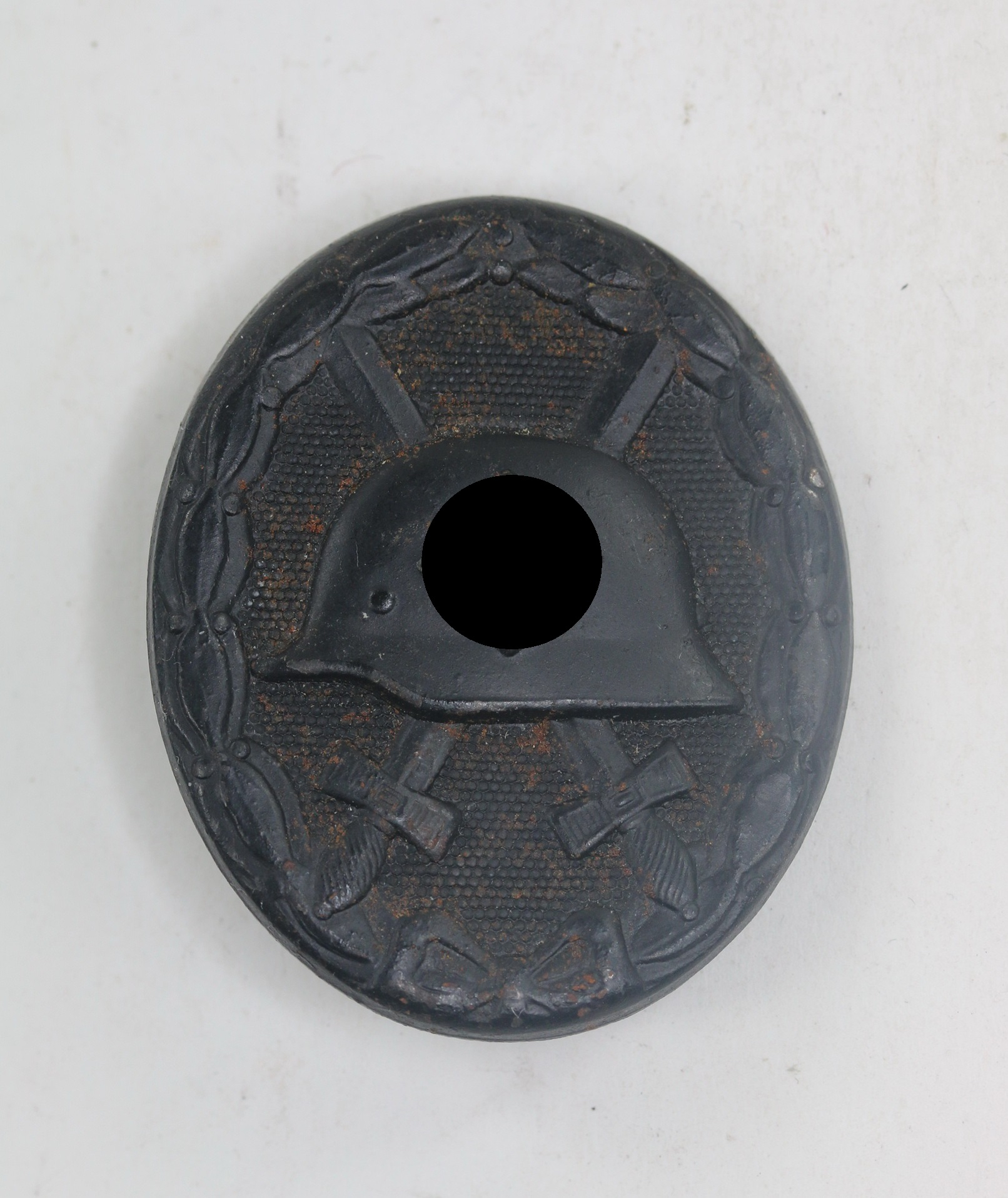 3 Verwundetenabzeichen in Schwarz 1939, Eisen – Bild 1