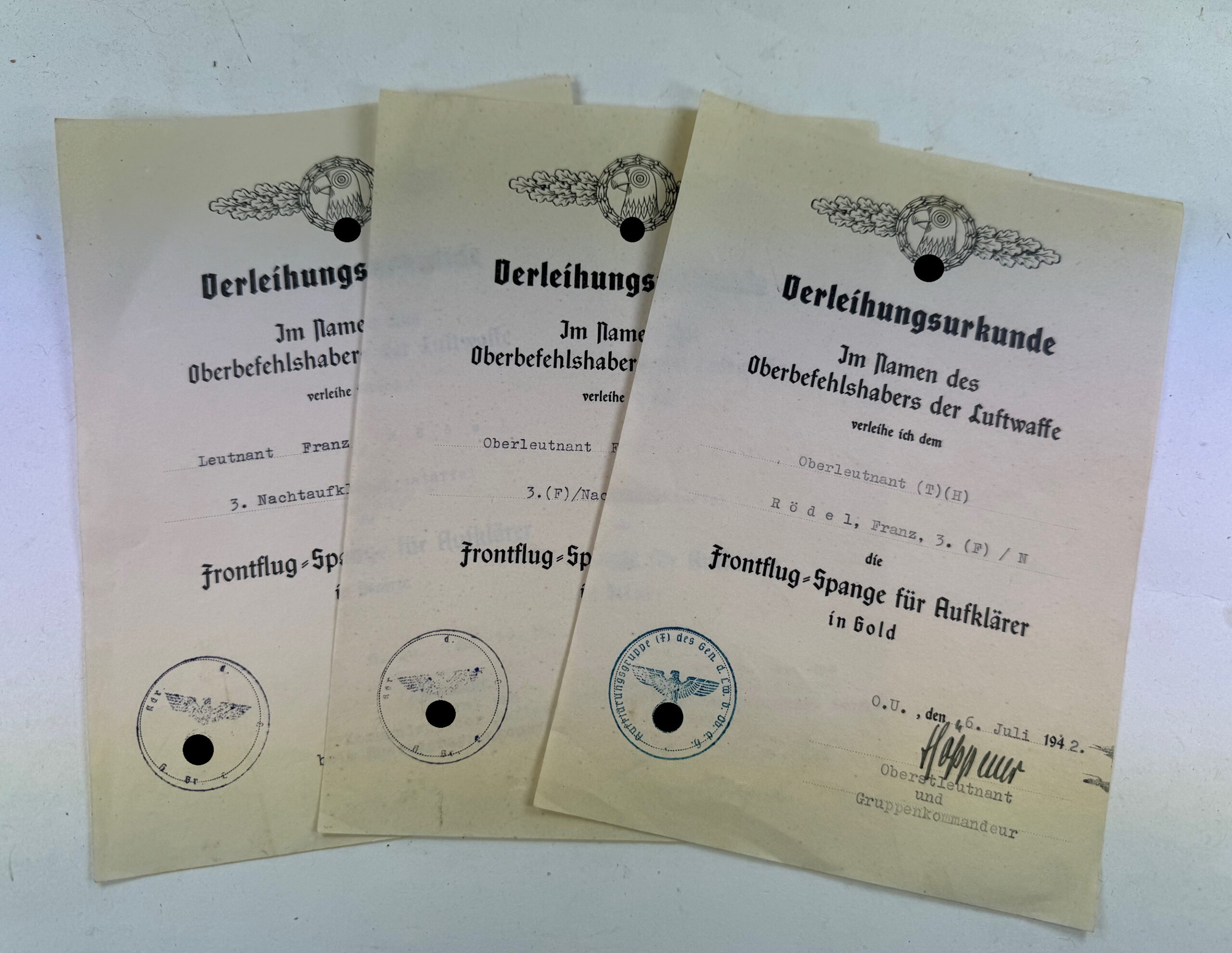 3 Urkunden Frontflugspange für Aufklärer - DK Träger  3. Nachtaufklärungsstaffel  – Bild 1