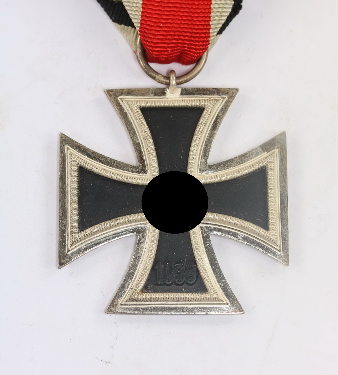 Eisernes Kreuz 2. Klasse 1939, Hst. 13 (Gustav Brehmer, Markneukirchen) (1) Eisernes Kreuz 2. Klasse 1939, Hst. 13 (Gustav Brehmer, Markneukirchen) – Bild 1