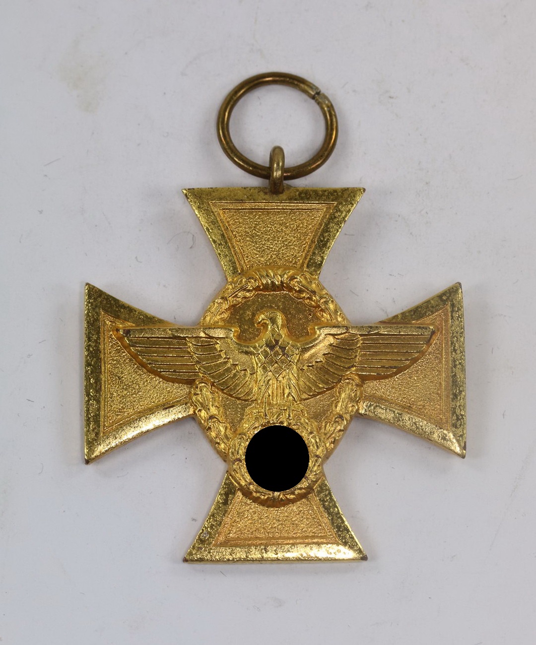 Polizei-Dienstauszeichnung in Gold für 25 Jahre (1) Polizei-Dienstauszeichnung in Gold für 25 Jahre – Bild 1