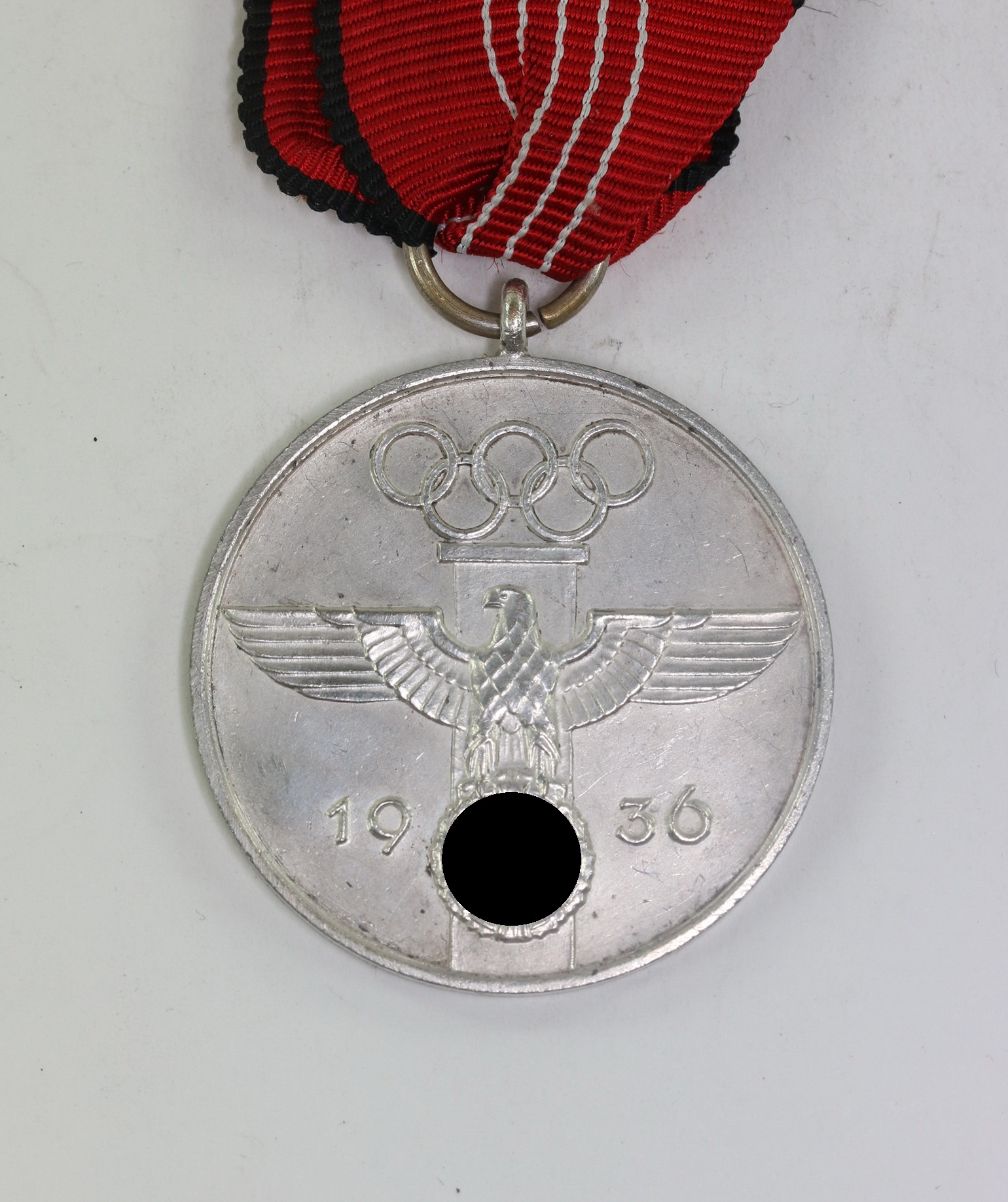  Deutsche Olympia Erinnerungsmedaille 1936, Für verdienstvolle Mitarbeit bei den Olympischen Spielen 1936 – Bild 1