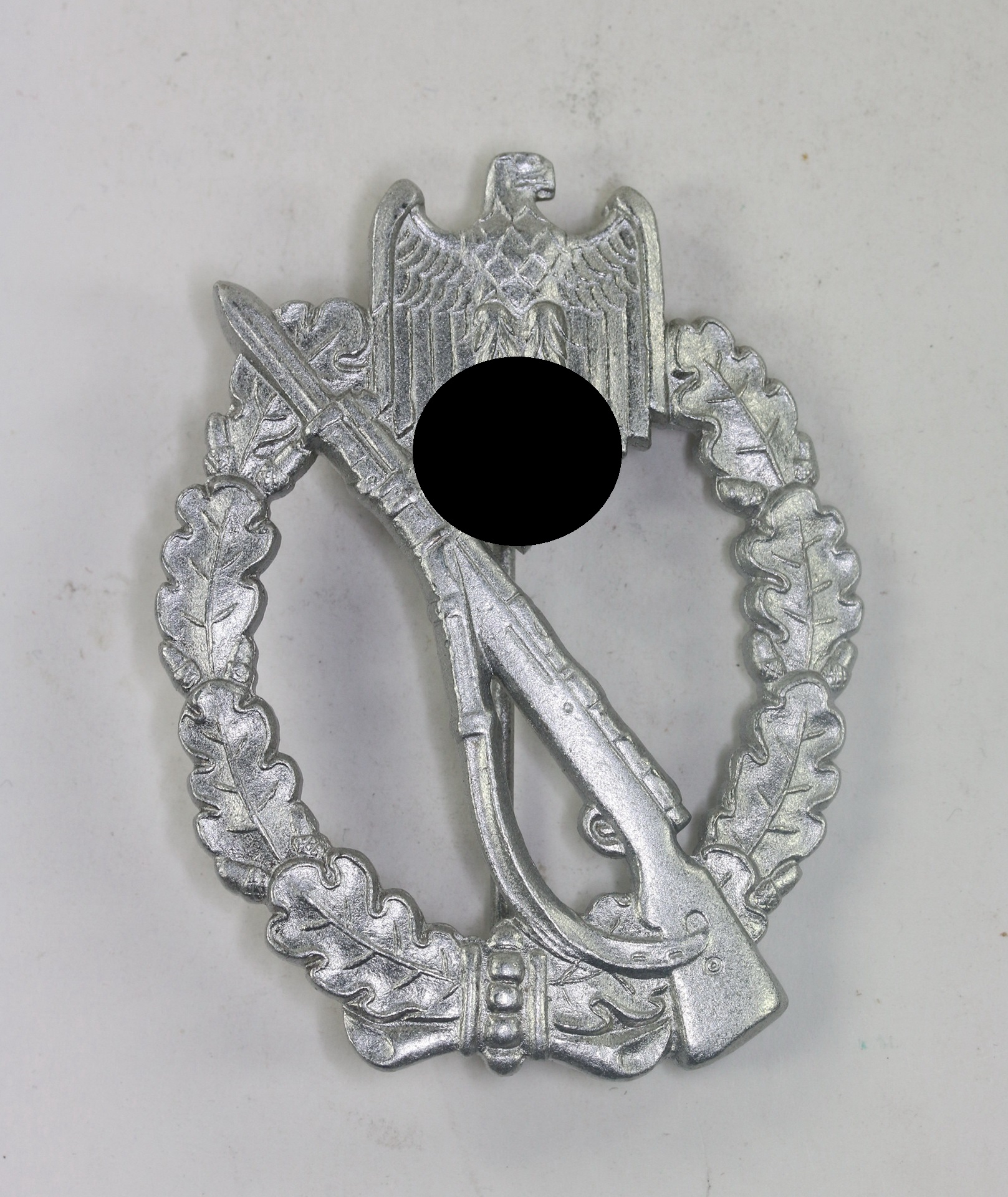 Infanterie-Sturmabzeichen in Silber, Wilhelm Deumer, Lüdenscheid (Oval Crimp) – Bild 1