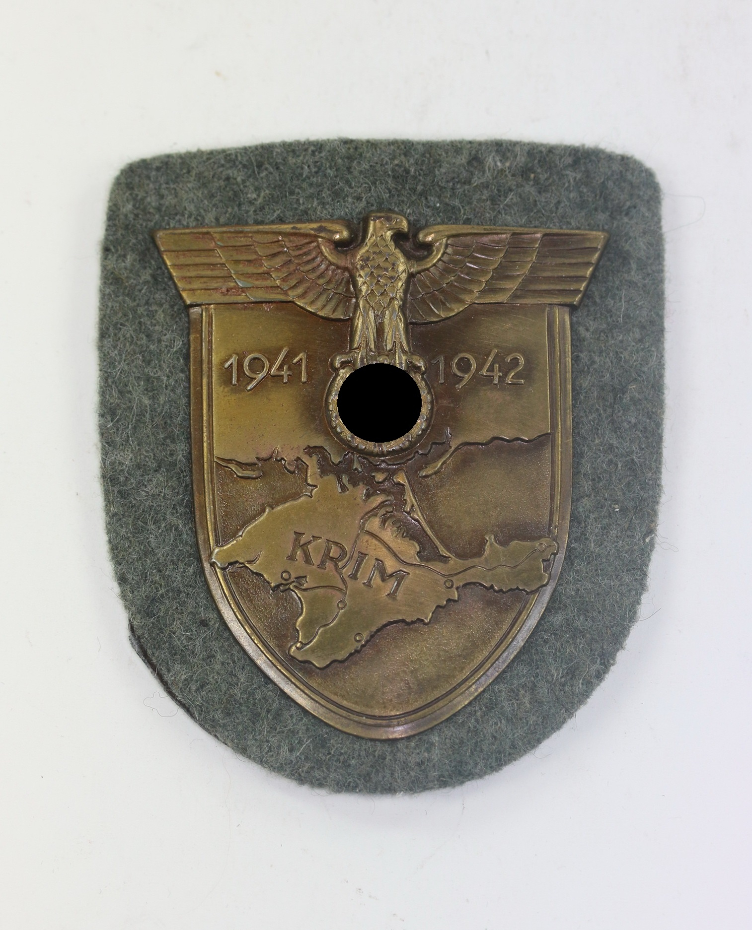  Krimschild auf Heeresstoff, Fridrich Orth, Wien (f.o.) – Bild 1