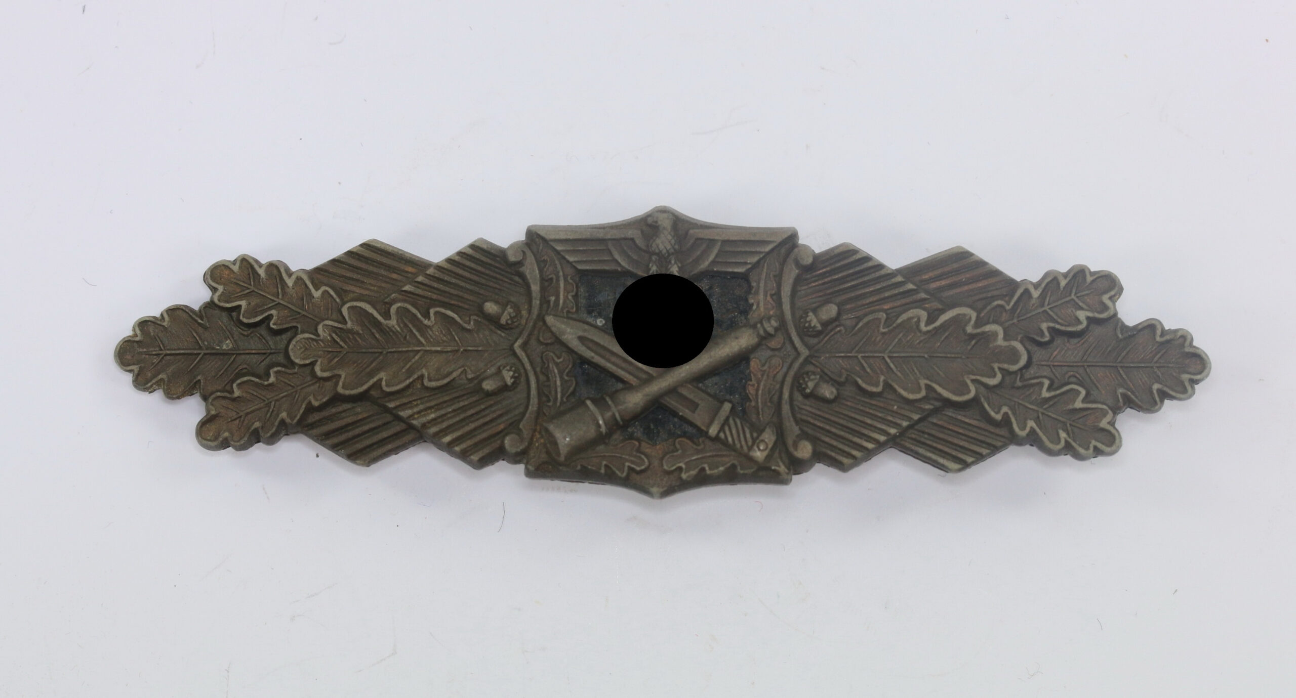  Nahkampfspange in Bronze, Hst. JFS (Josef Feix & Söhne, Gablonz), 1. Modell – Bild 1