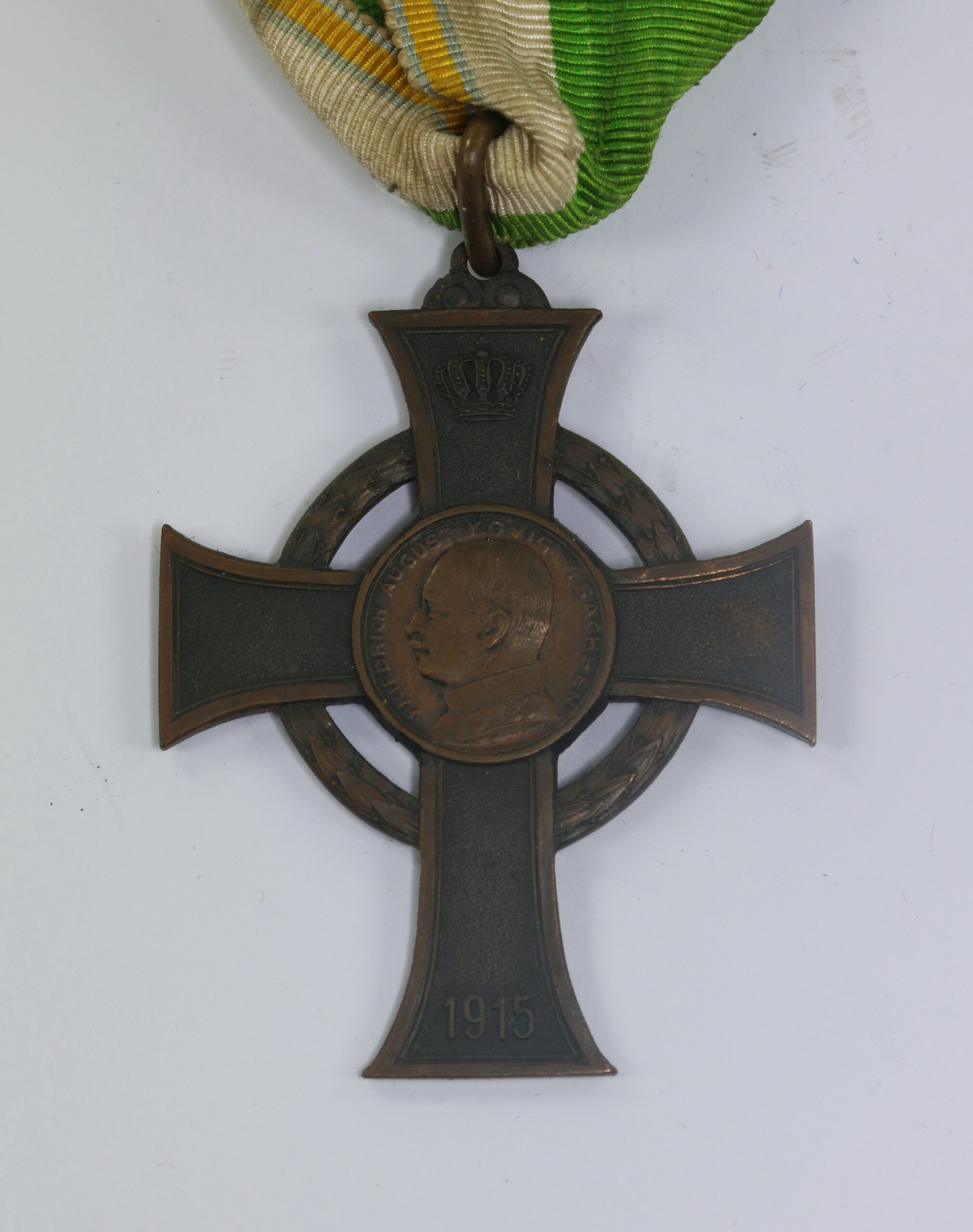  Sachsen, Kriegsverdienstkreuz Bronze 1915, Hst. S (Scharfenberg, Dresden) – Bild 1