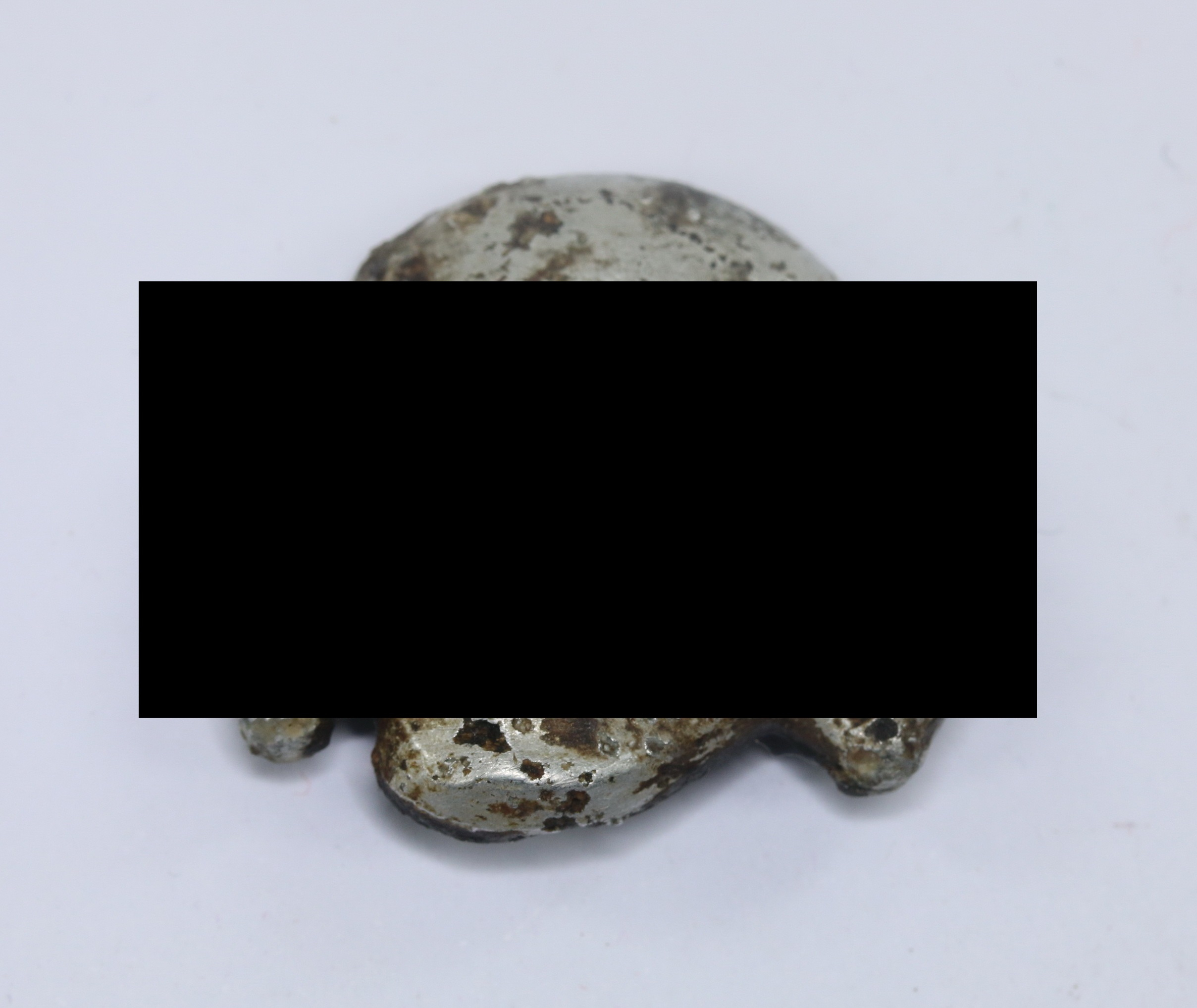  Waffen SS, Totenkopf für die Schirmmütze, Hst, RZM 499/41 (Zimmermann, Pforzheim) – Bild 1