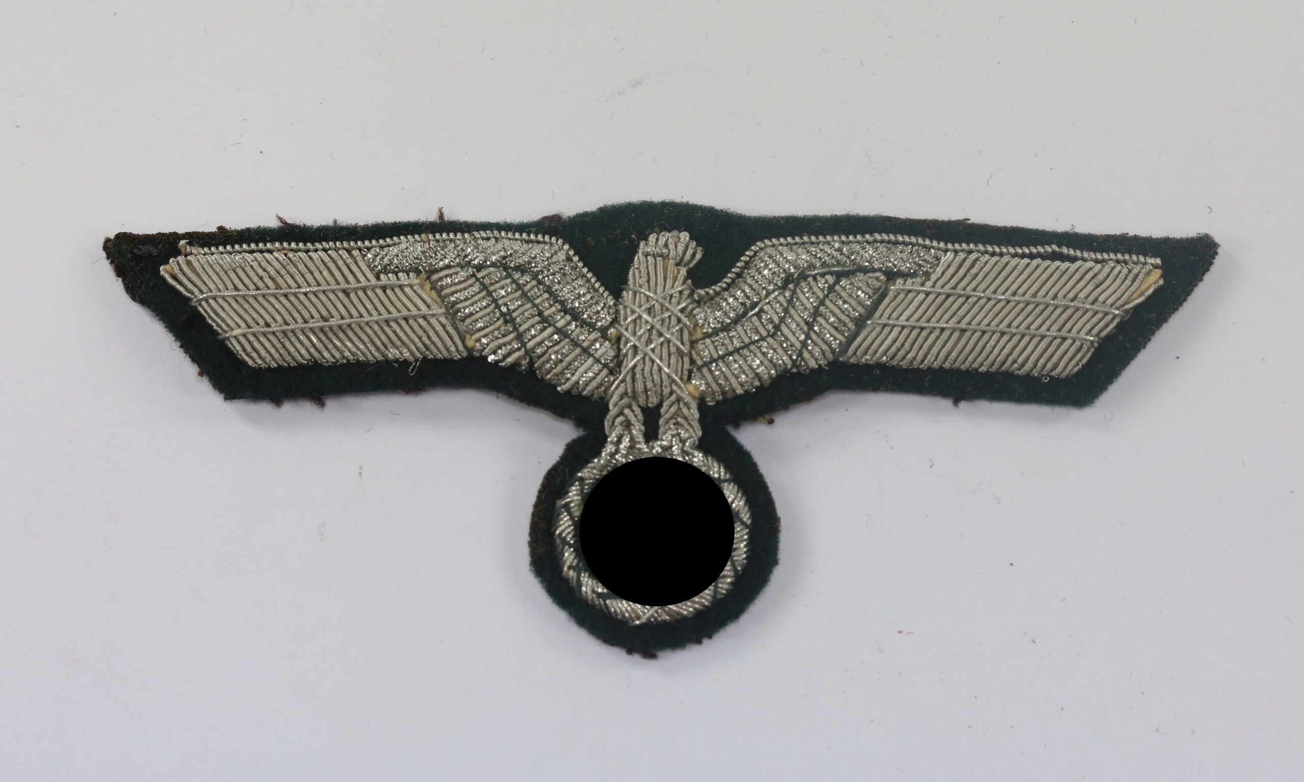  Wehrmacht Heer, Brustadler für Offiziere (handgestickt) – Bild 1