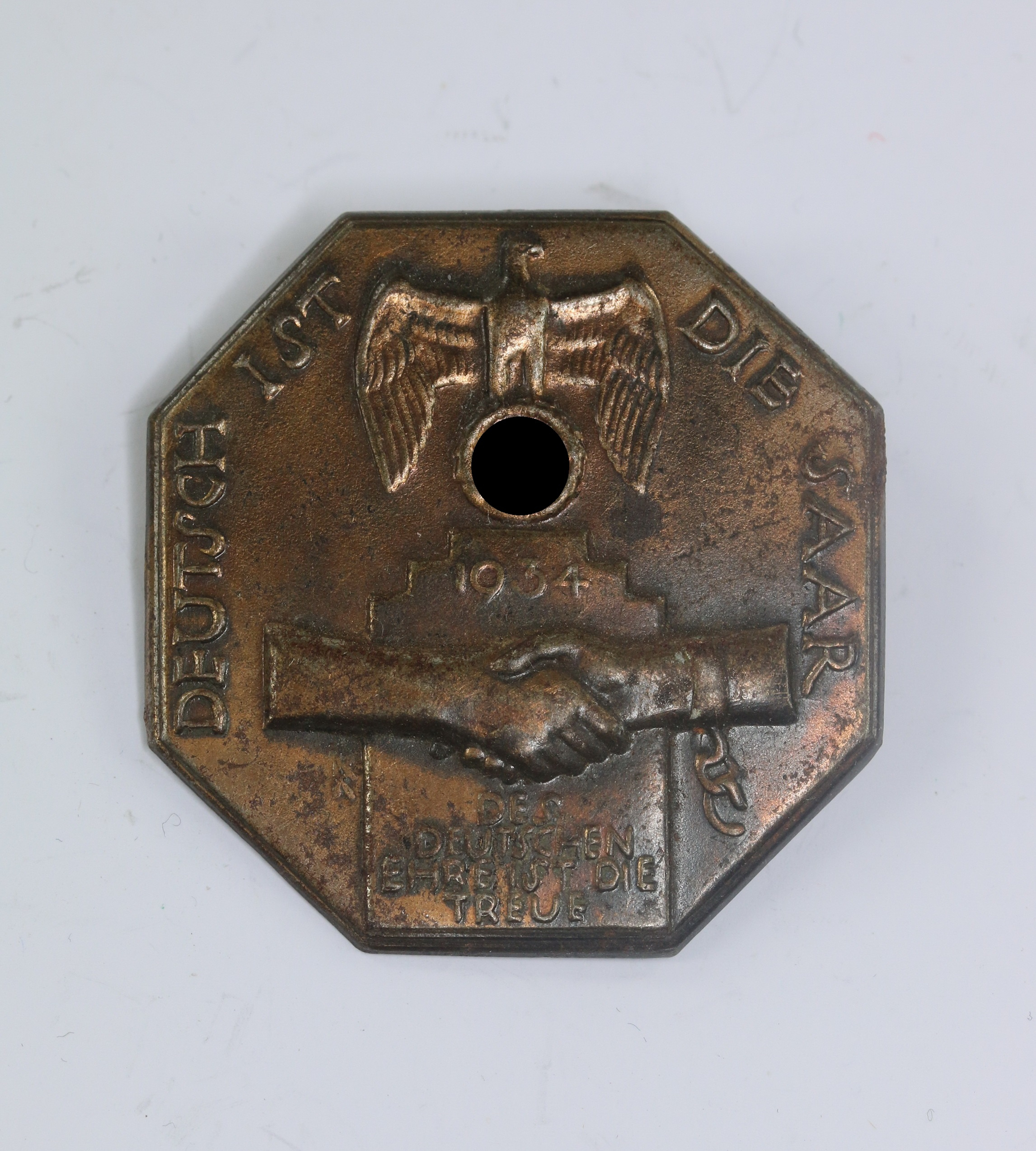 Abzeichen, Deutsch ist die Saar 1934 Des Deutschen Ehre ist die Treue – Bild 1