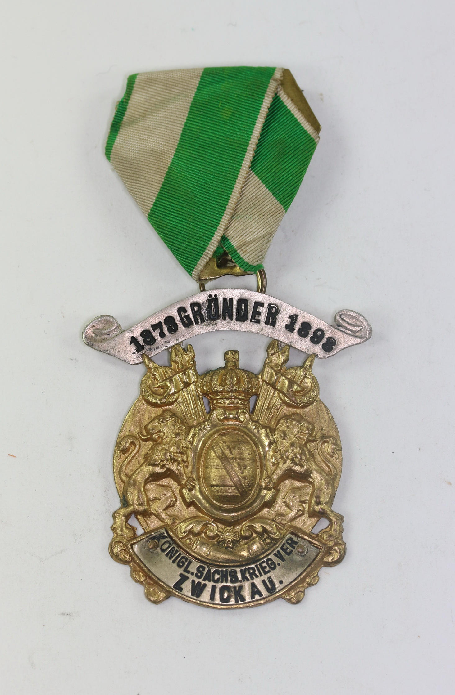 Abzeichen, Königl. Sächs. Krieg. Ver, Zwickau, mit Gründer Spange (!) – Bild 1