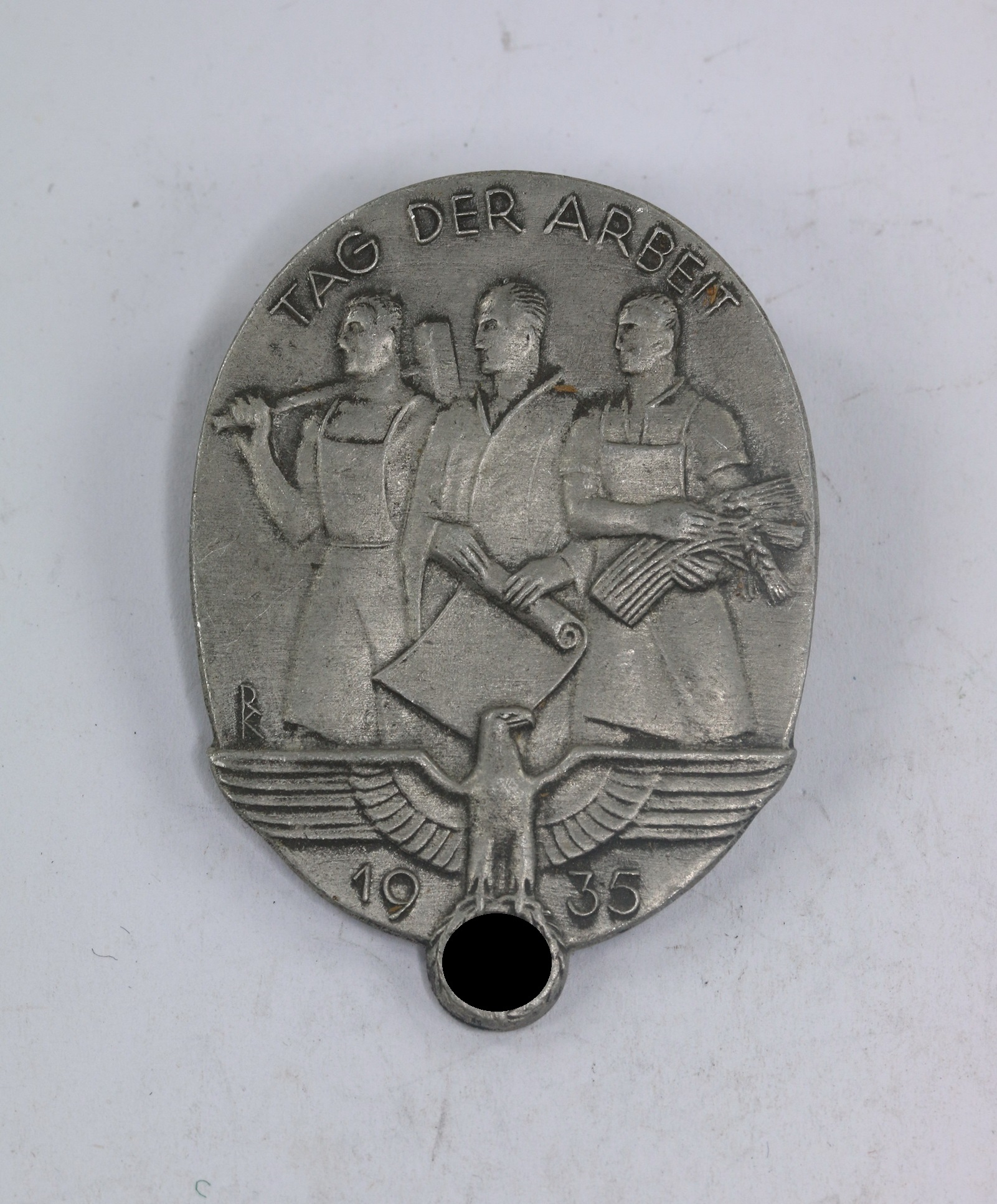 Abzeichen, Tag der Arbeit 1935, Hst. P.W. Heb Lüdenscheid – Bild 1