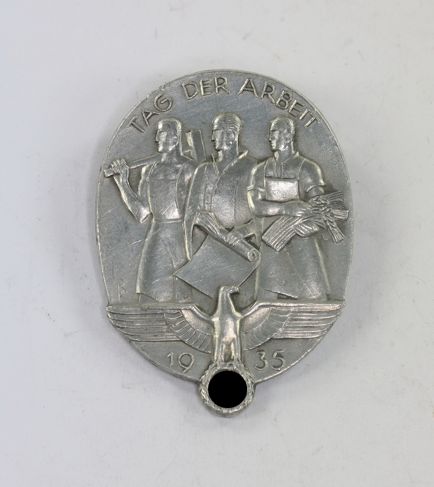 Abzeichen, Tag der Arbeit 1935, Hst. Kehrbach & Israel Dresden A.1 – Bild 1