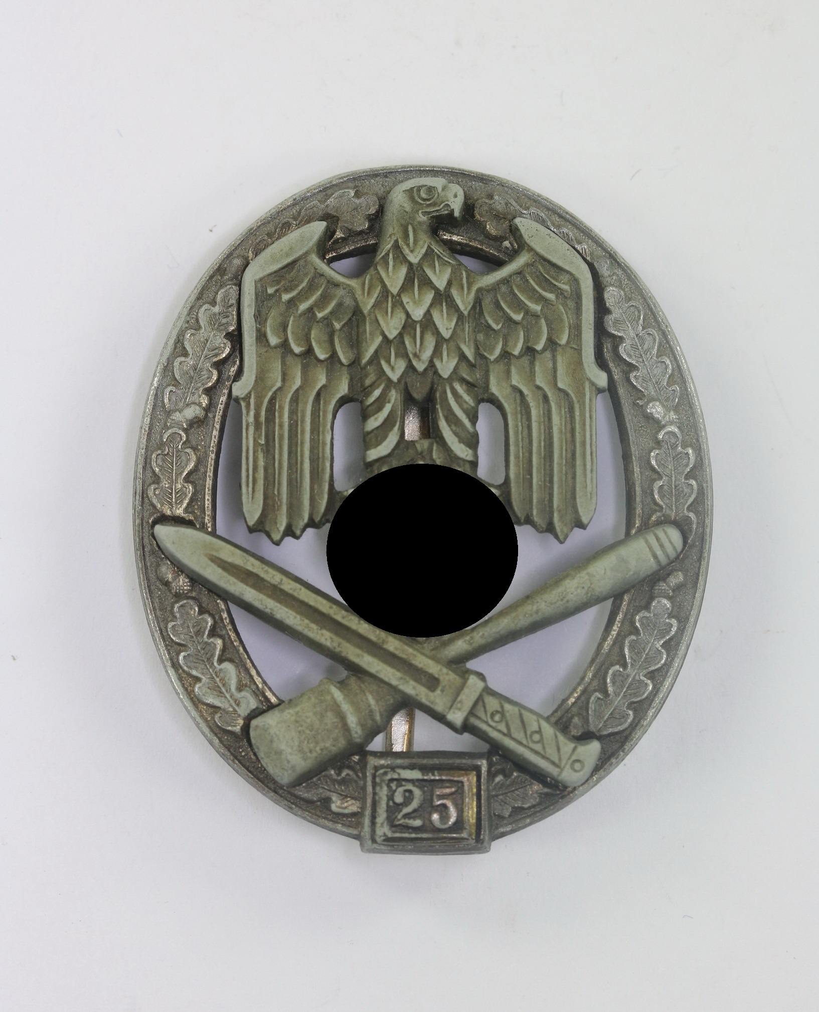 Allgemeines Sturmabzeichen mit Einsatzzahl 25, Hst. JFS (Josef Feix & Söhn, Gablonz) – Bild 1