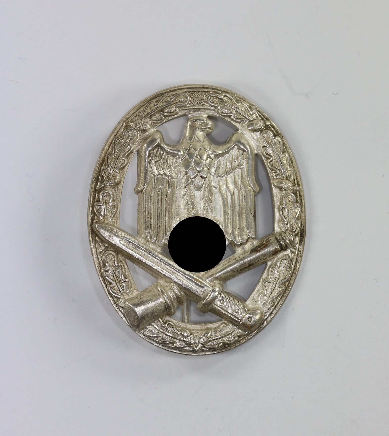 allgemeines_sturmabzeichen_otto_schickle_buntmetall_1__1_2 Allgemeines Sturmabzeichen, Otto Schickle, Buntmetall – Bild 1