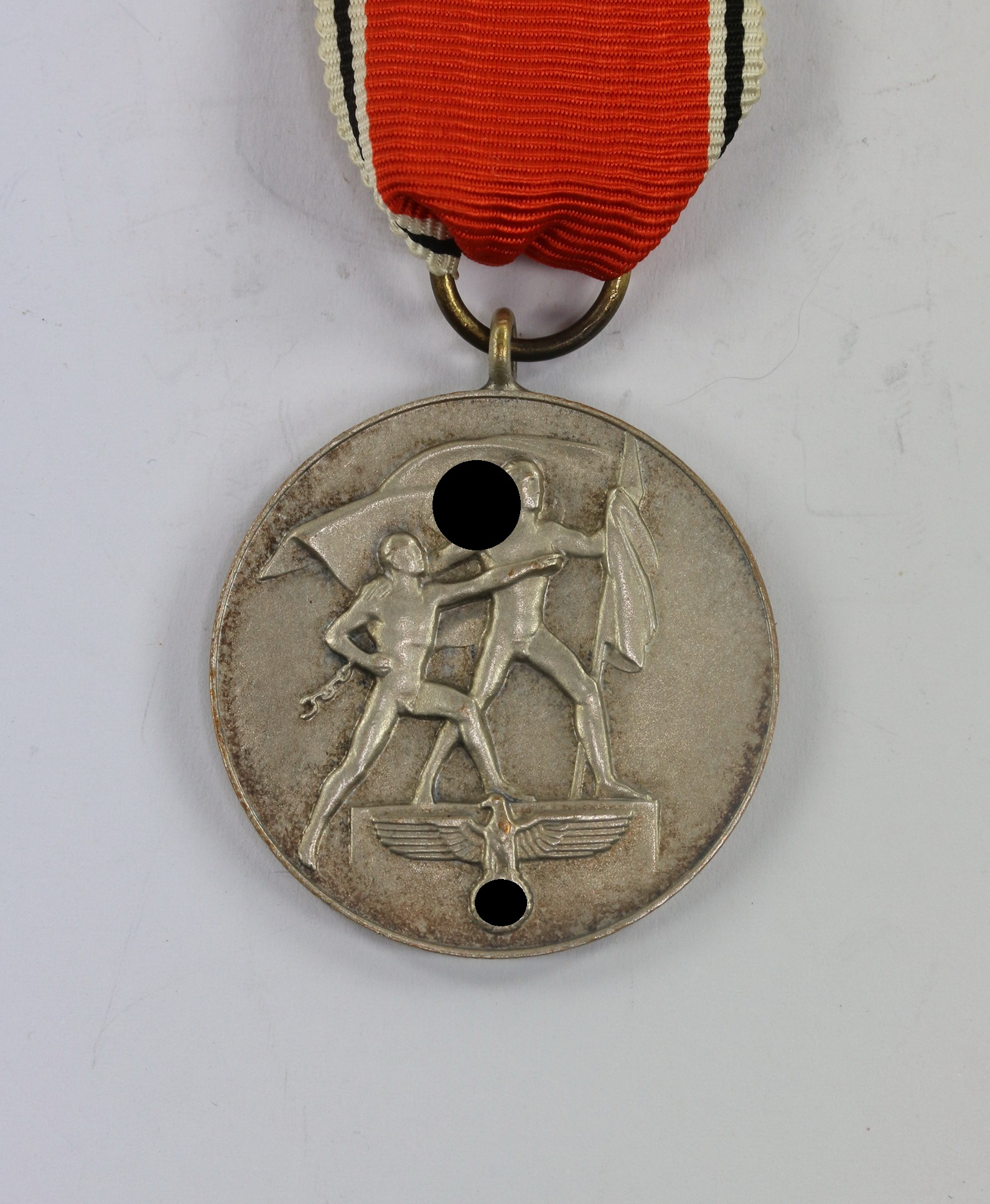 Anschlußmedaille Österreich (13. März 1938), Ein Volk ein Reich ein Führer – Bild 1