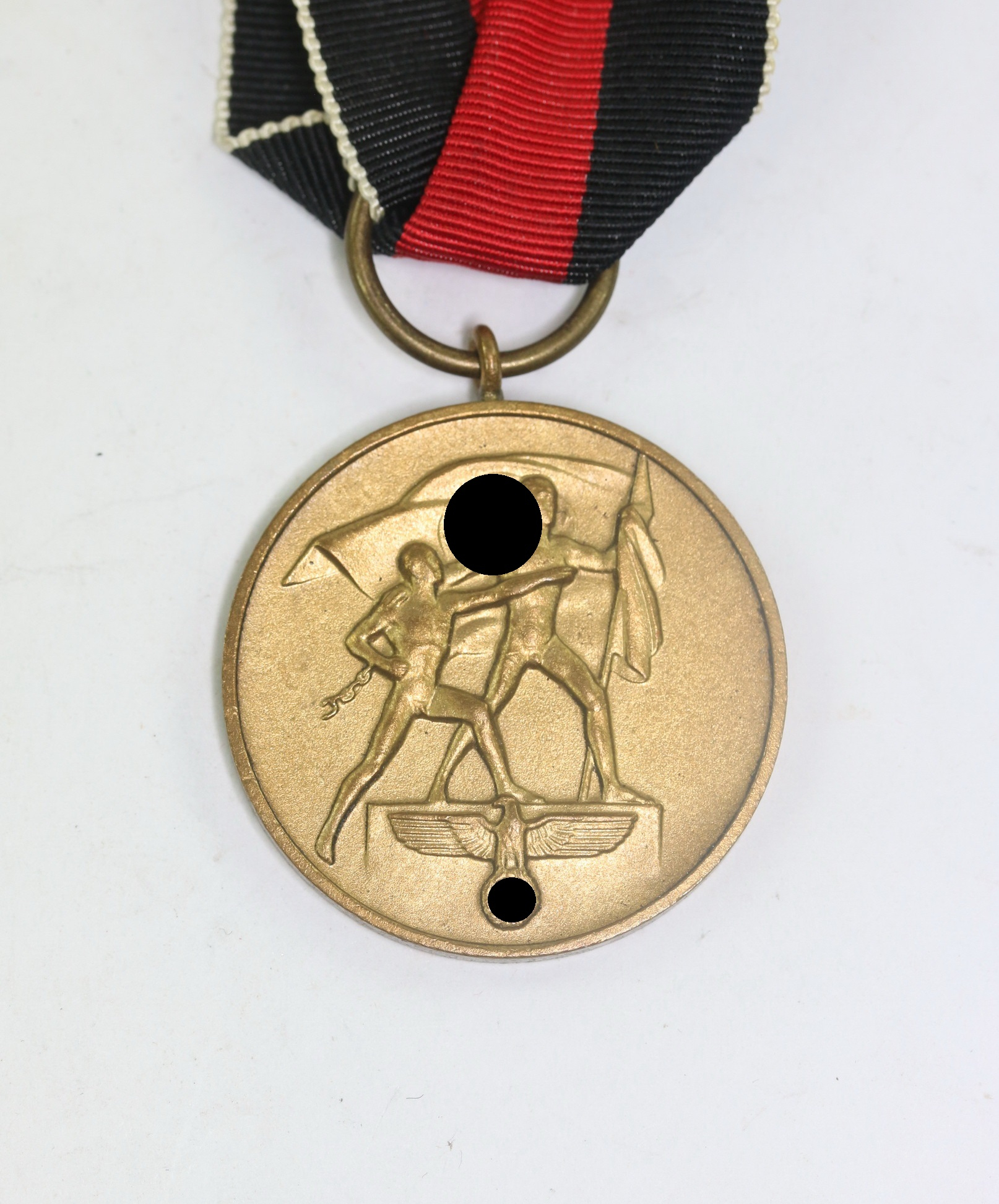 Anschlußmedaille Sudetenland (1. Oktober 1938), Ein Volk ein Reich ein Führer – Bild 1